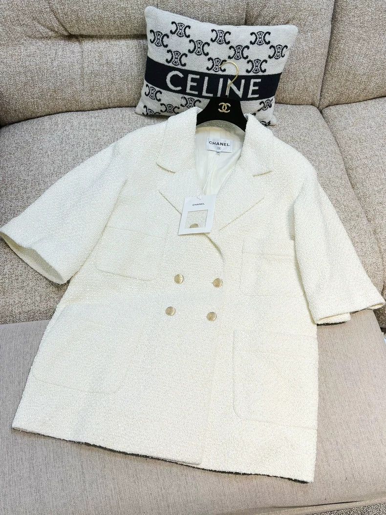 Chanel Chanel 22S popular white soft tweed four-pocket silhouette Size XS / US 0-2 / IT 36-38 - 2 Thumbnail