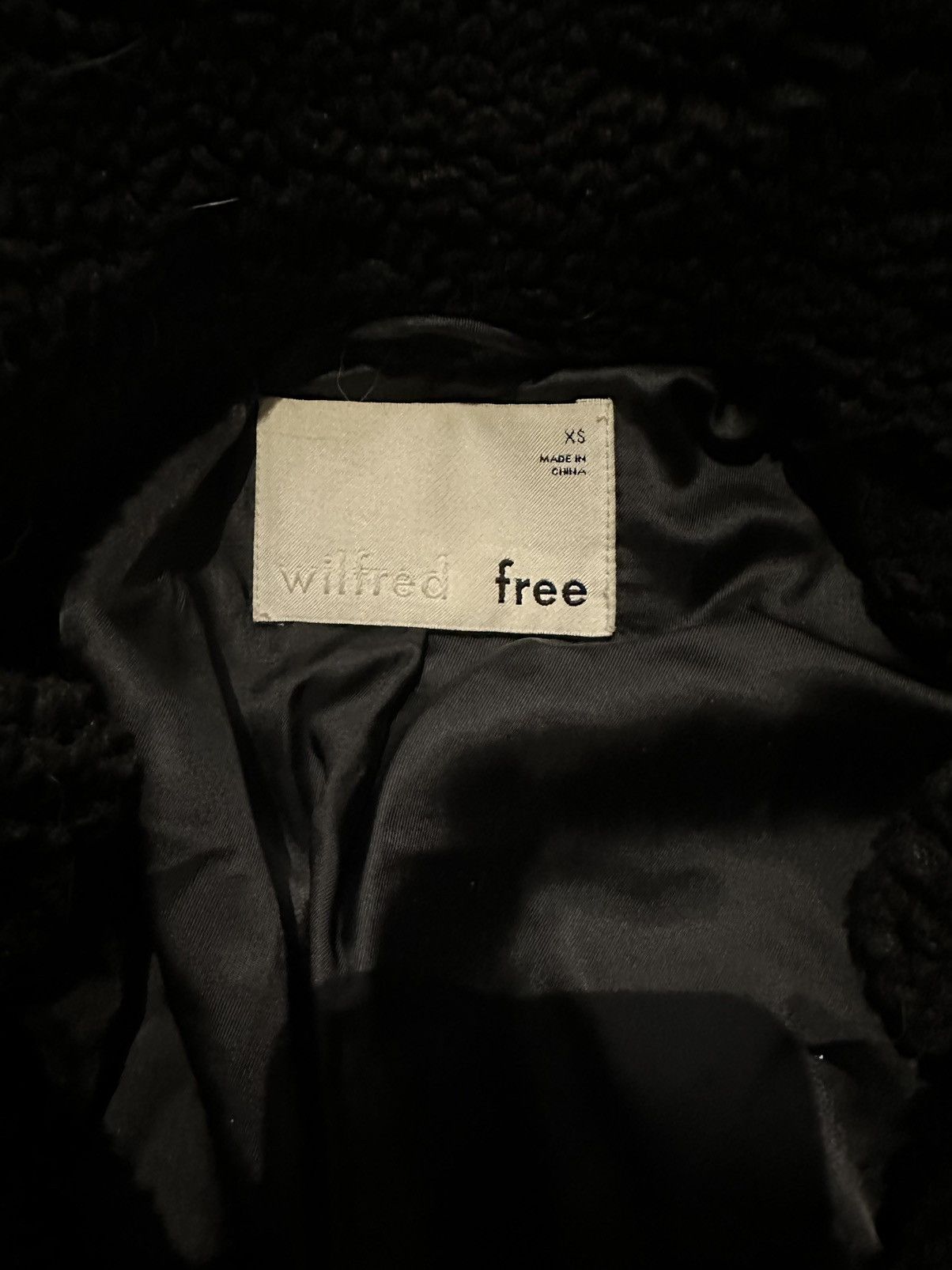 Aritzia Wilfred Free Aritzia Long Teddy Jacket in Black Size XS / US 0-2 / IT 36-38 - 4 Thumbnail
