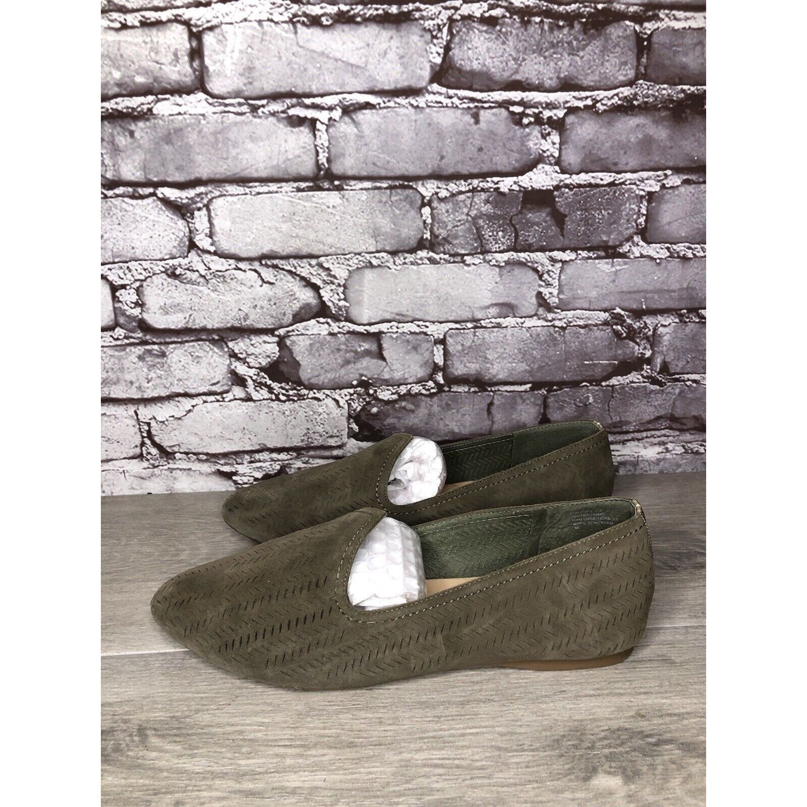 Sun Buddies Birdies Olive Green Suede Leather Comfort Loafer Flats Women Size US 10 / IT 40 - 1 Thumbnail