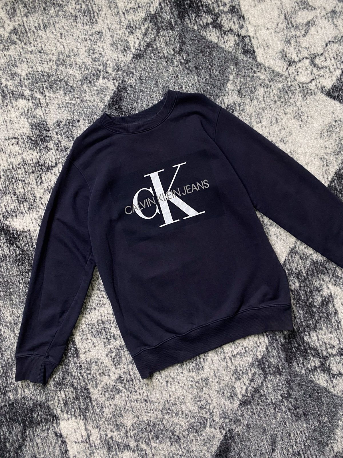 Calvin Klein Vintage Calvin Klein Jeans Sweatshirt Luxury Casual Style Size US L / EU 52-54 / 3 - 2 Thumbnail