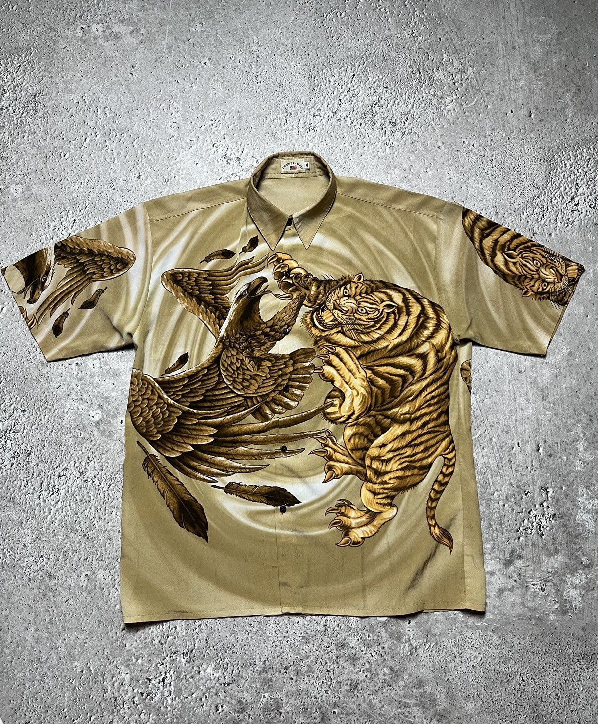 Japanese Brand × Vintage Vintage Tiger Eagle Overprint Shirt Button Up Short Sleeve Size US XL / EU 56 / 4 - 1 Thumbnail