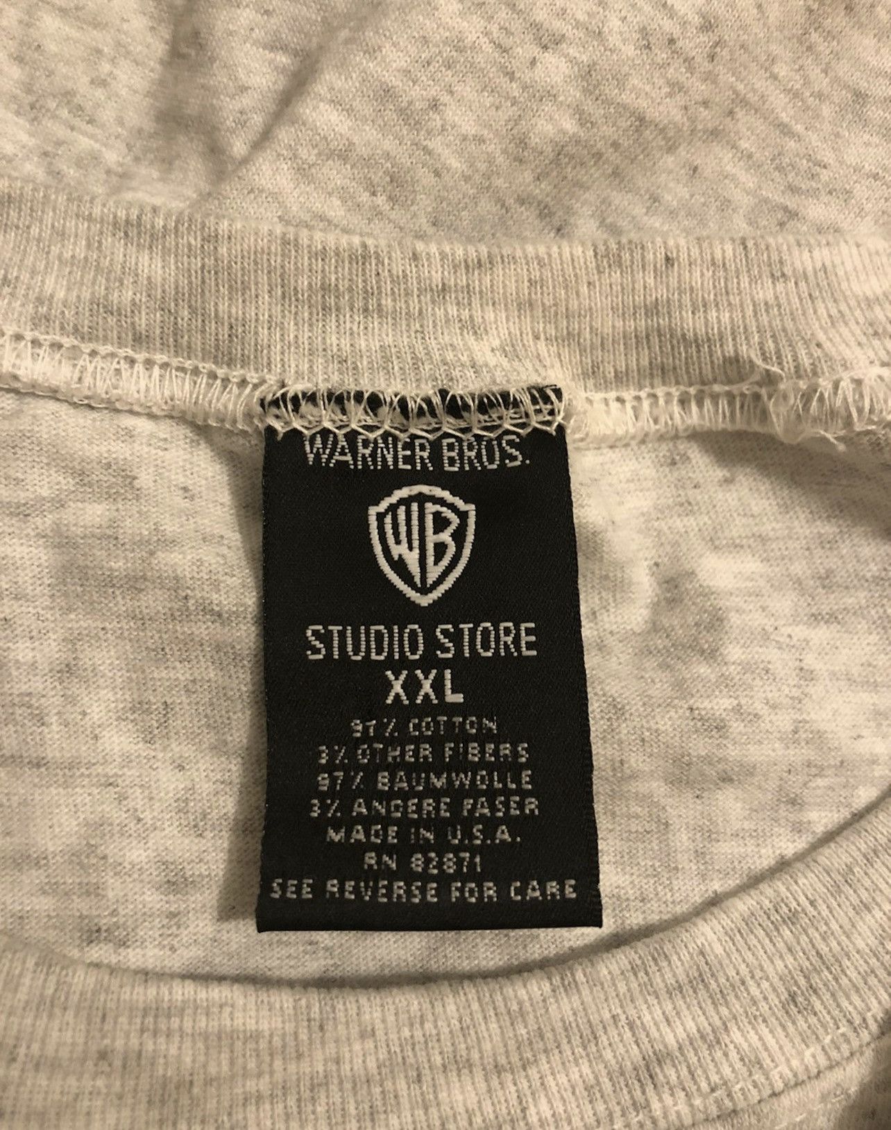 Vintage Vintage FRIENDS central park 1995 warner bros tee shirt Size US XXL / EU 58 / 5 - 5 Thumbnail