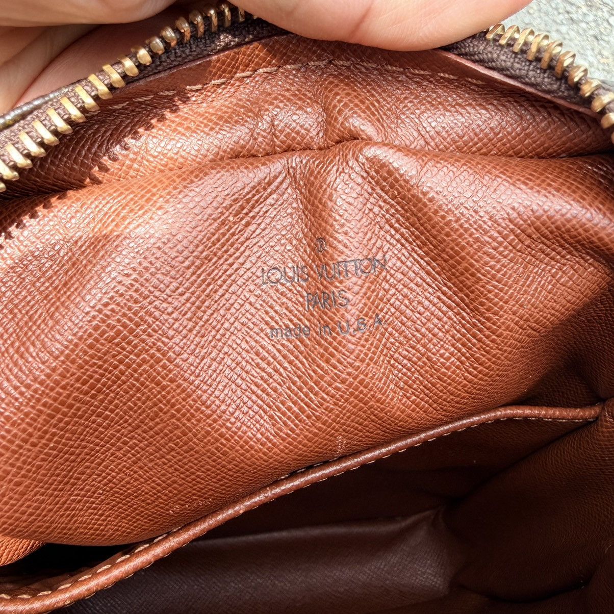 Louis Vuitton Louis Vuitton Amazon Monogram Slingbag Size ONE SIZE - 17 Thumbnail
