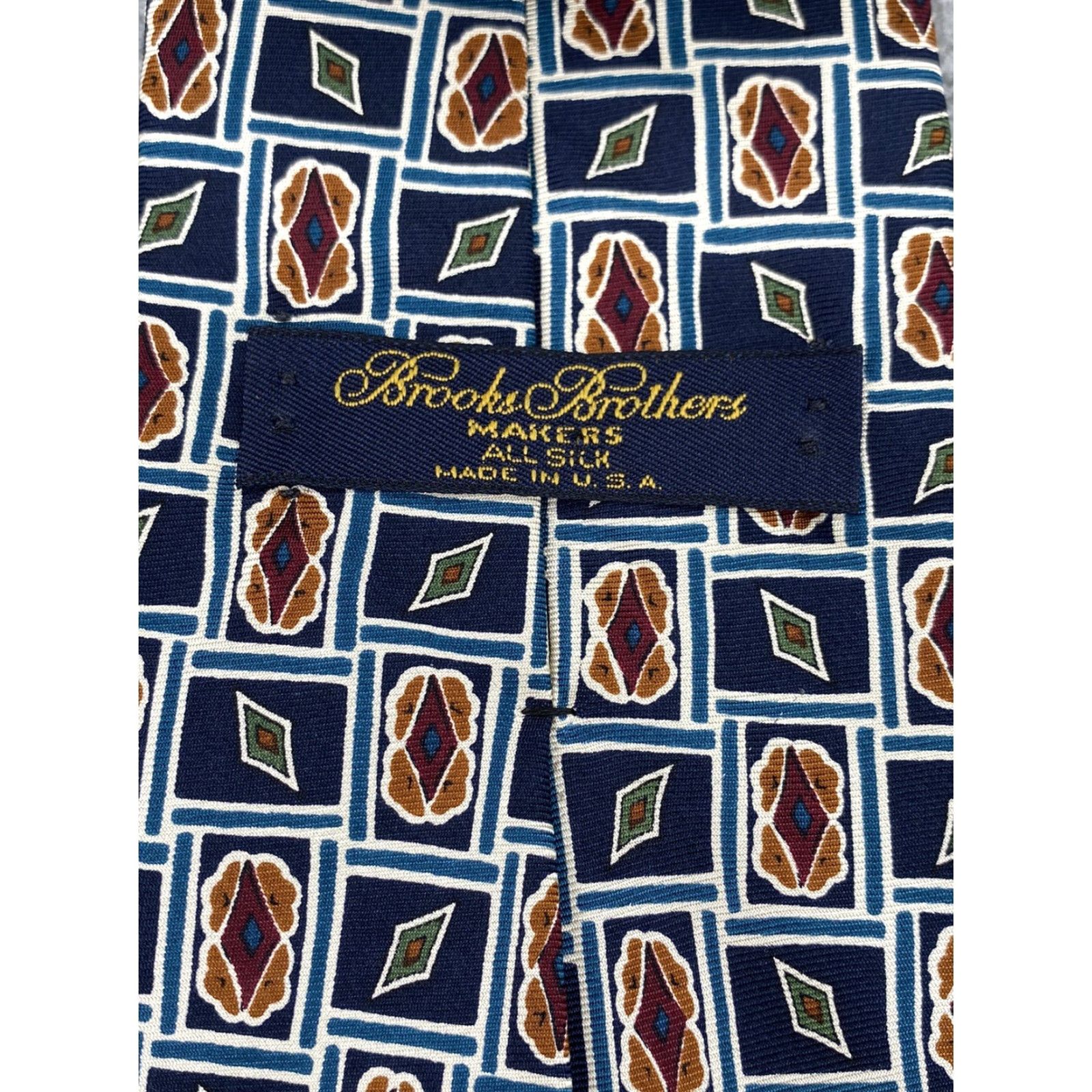 Brooks Brothers VINTAGE Brooks Brothers Geometric 100% Silk Tie Mens Classic Made in USA Preppy CorpCore Size ONE SIZE - 3 Thumbnail