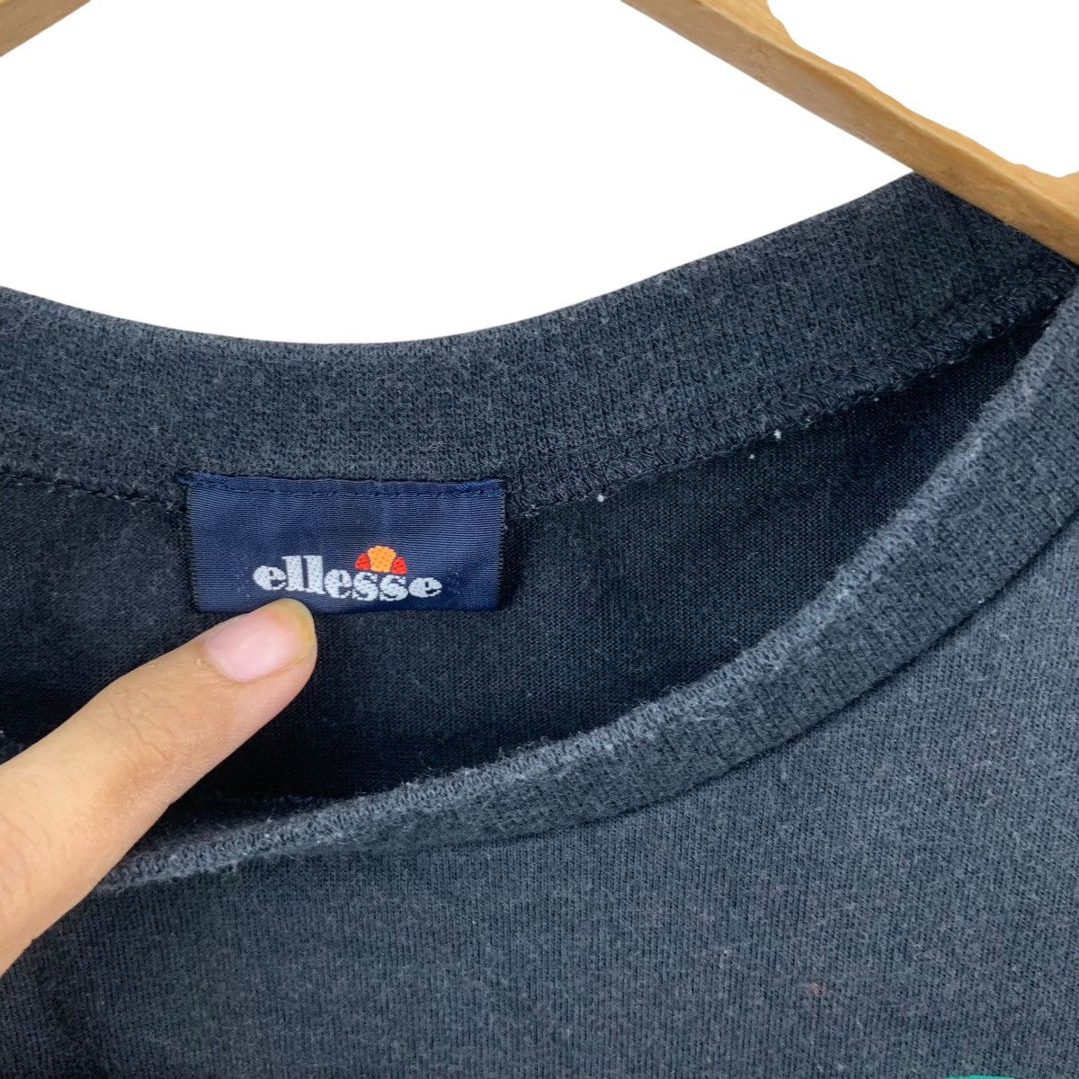 Ellesse Vintage ELLESSE PERUGIA I Love Italia Embossed Tee Shirt Size XXS / US 00 / IT 34 - 6 Thumbnail