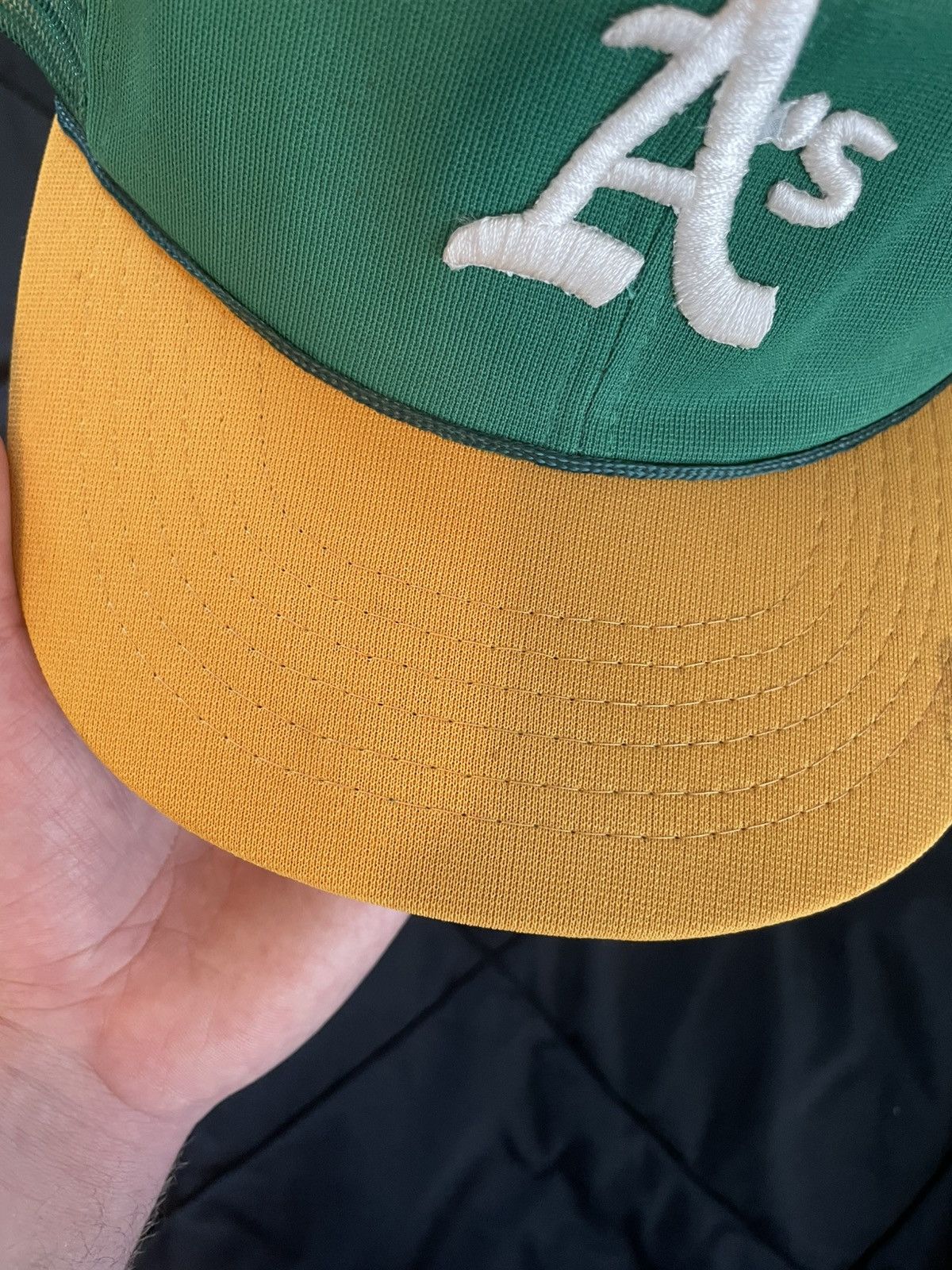 MLB Vintage Oakland Athletics MLB trucker hat snapback Size ONE SIZE - 3 Thumbnail