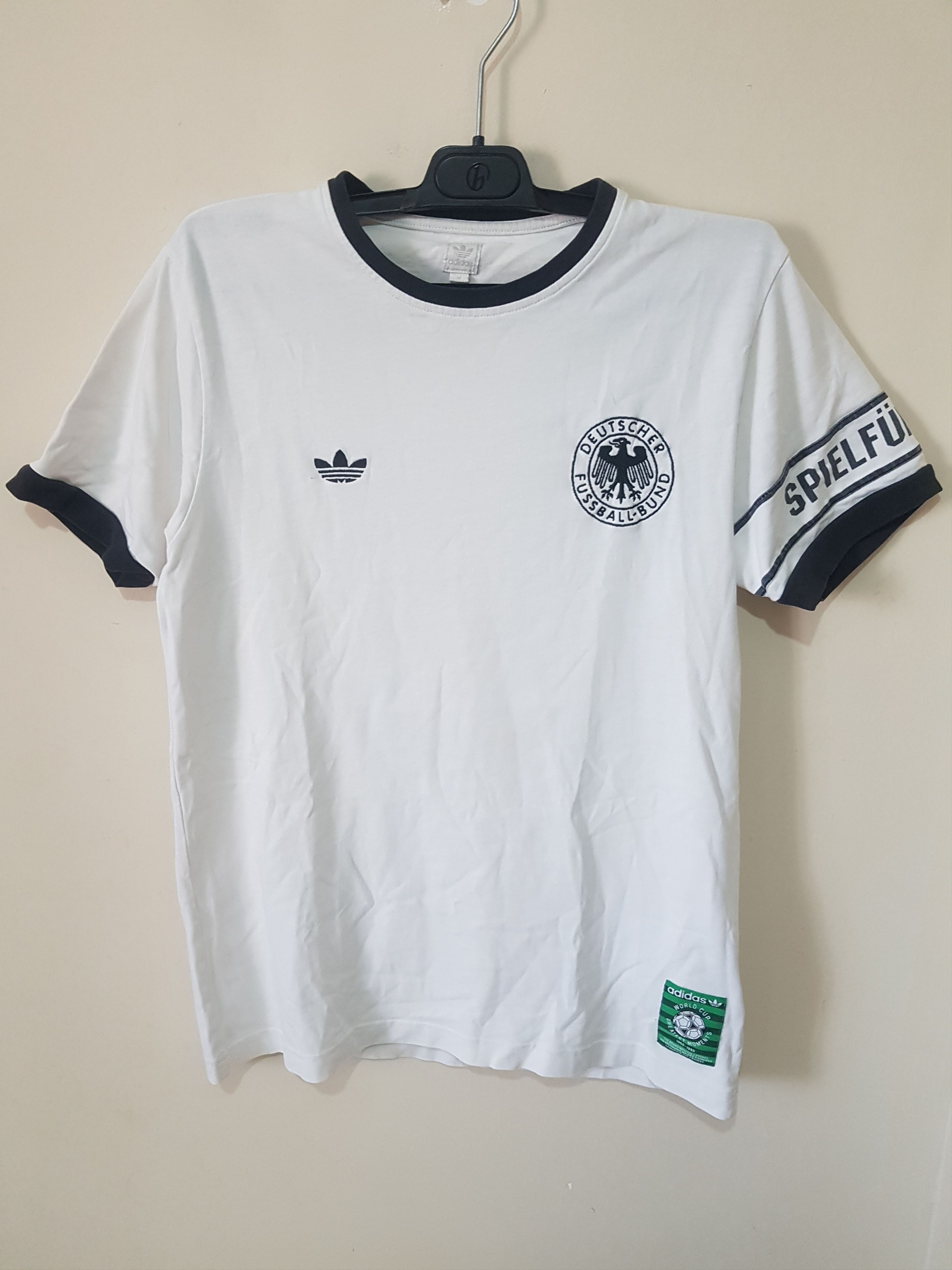Adidas Adidas Germany Franz Beckenbauer #5 Der Kaiser T-shirt Size US M / EU 48-50 / 2 - 1 Thumbnail