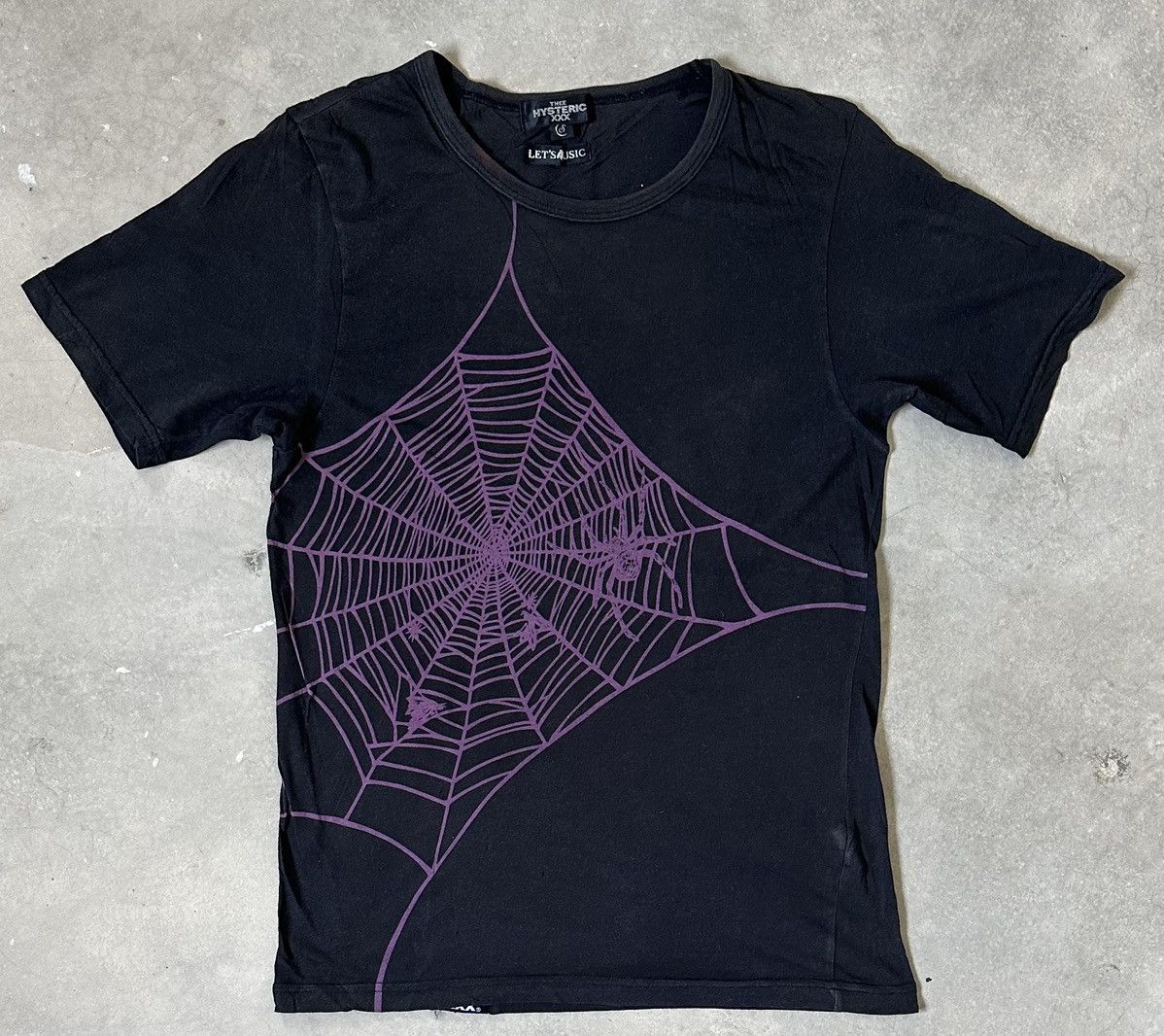 Hysteric Glamour VINTAGE THEE HYSTERIC XXX LETS MUSIC SPIDER WEB TEE Size US S / EU 44-46 / 1 - 1 Thumbnail