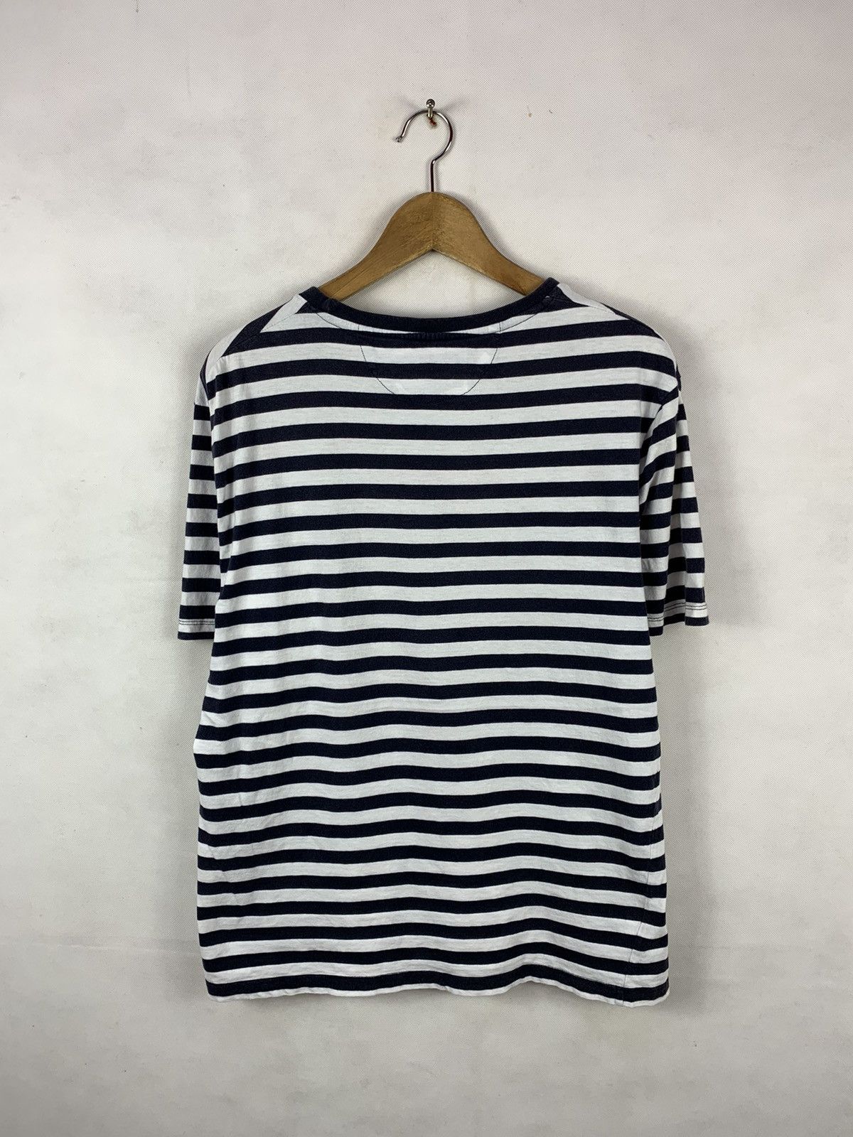 Zara Steals! Zara Essentials Relaxed Fit Stripes Tee Size US M / EU 48-50 / 2 - 3 Thumbnail