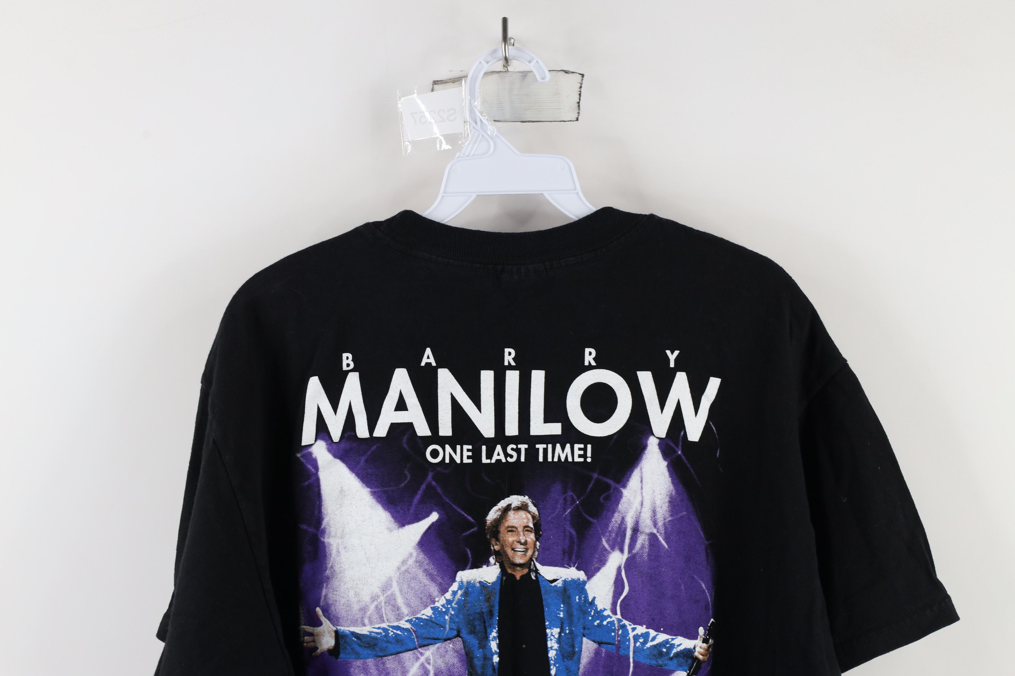 Vintage Vintage Y2K Last Time Tour Barry Manilow Band T-Shirt Black Size US L / EU 52-54 / 3 - 13 Thumbnail