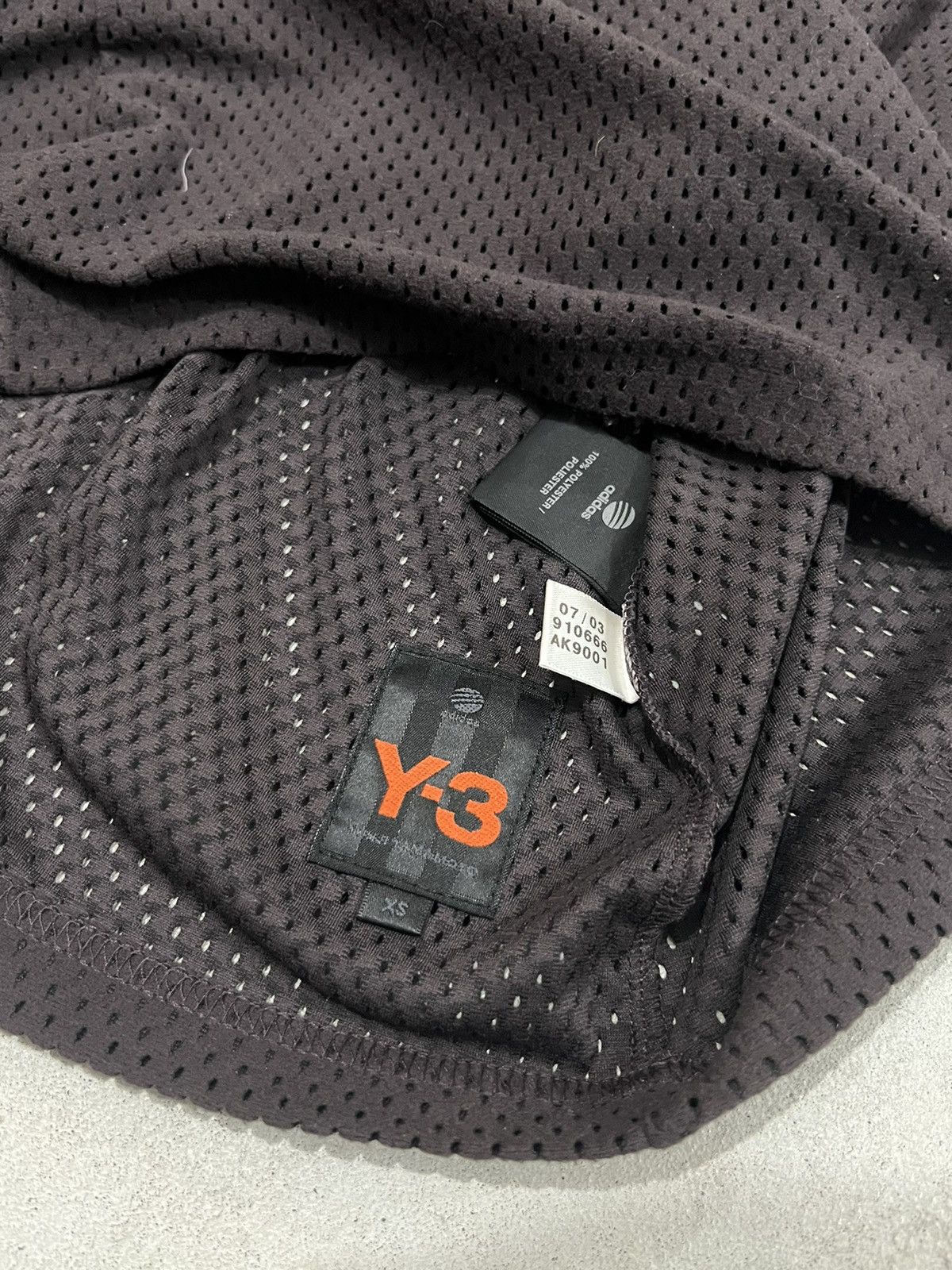 Adidas × Japanese Brand × Yohji Yamamoto Y-3 Yohji Yamamoto Mesh Jersey T-Shirt Size XS / US 0-2 / IT 36-38 - 4 Thumbnail