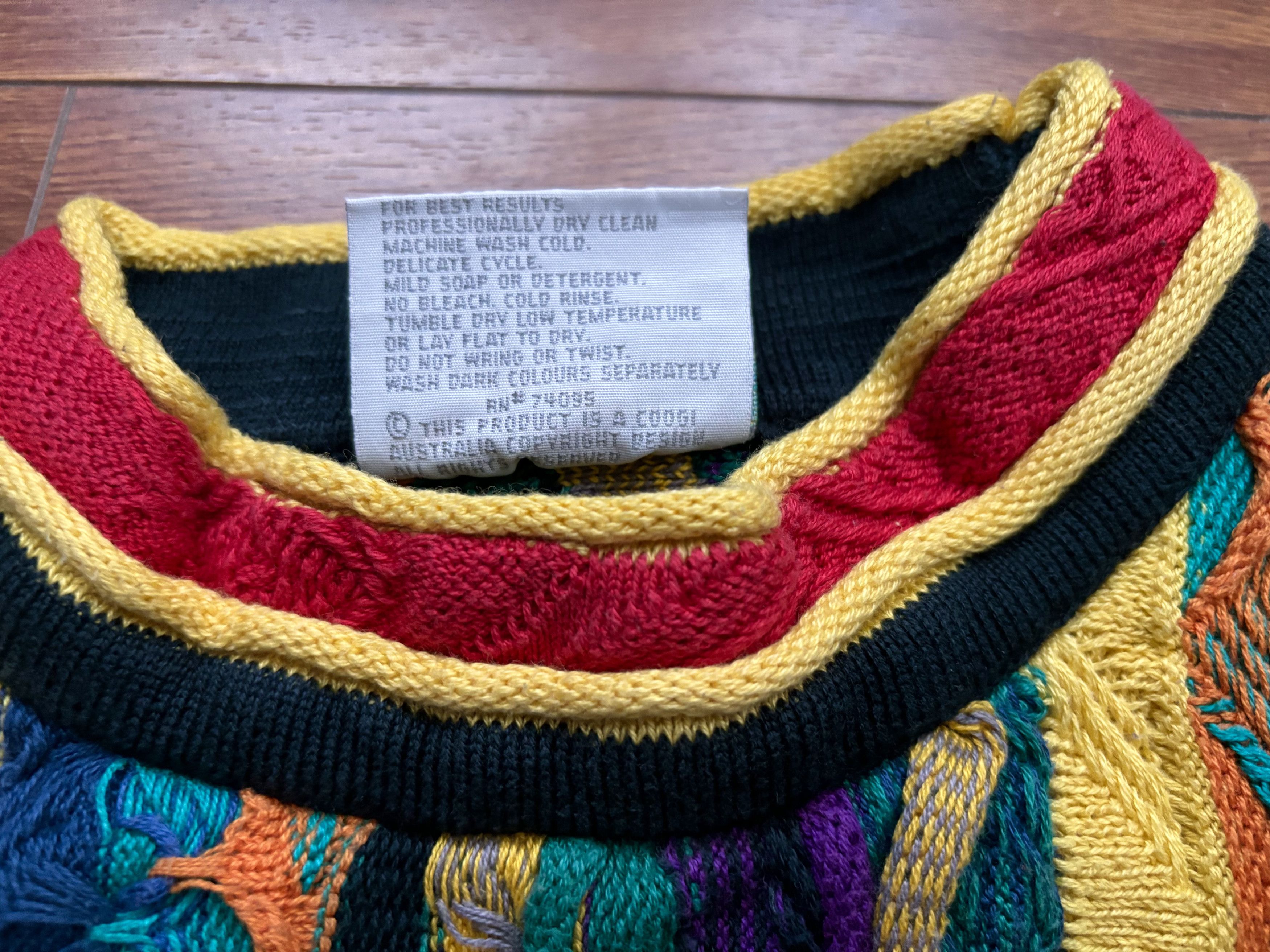 Coogi *RARE* Vintage 90s Coogi Knit Sweater Size US S / EU 44-46 / 1 - 3 Thumbnail
