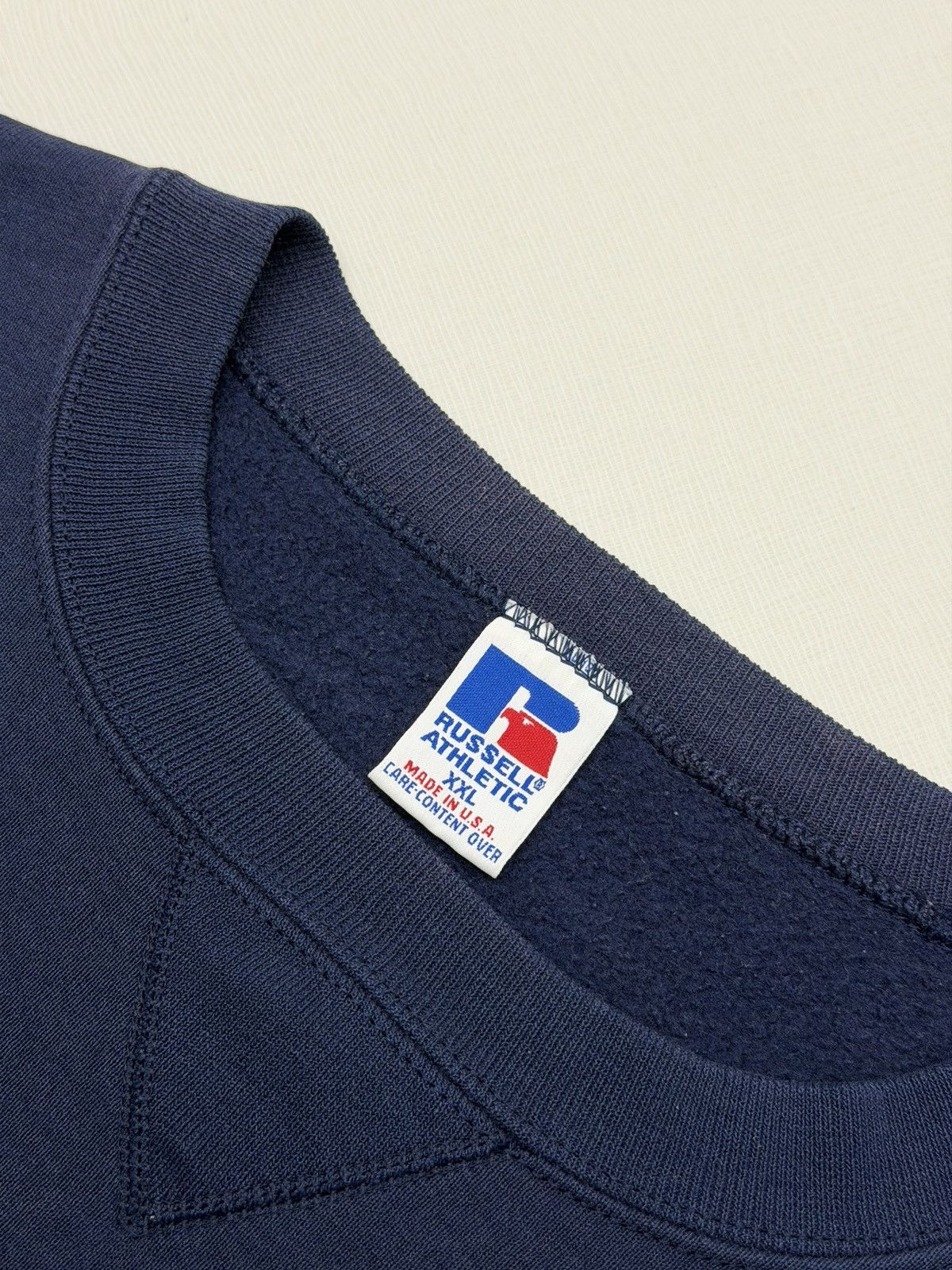 Russell Athletic Vintage 90s Russell Athletic Crewneck Navy XXL Made in USA Size US XXL / EU 58 / 5 - 4 Thumbnail