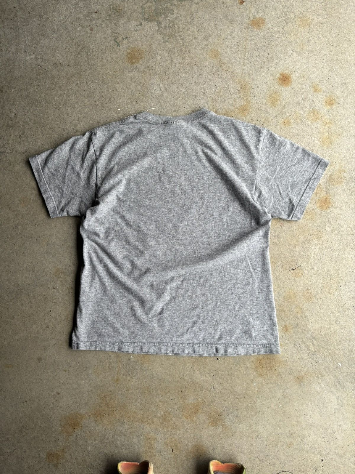 Nike Vintage 90s Nike Basketball Heather Grey Centre Logo Tee Size US S / EU 44-46 / 1 - 2 Thumbnail