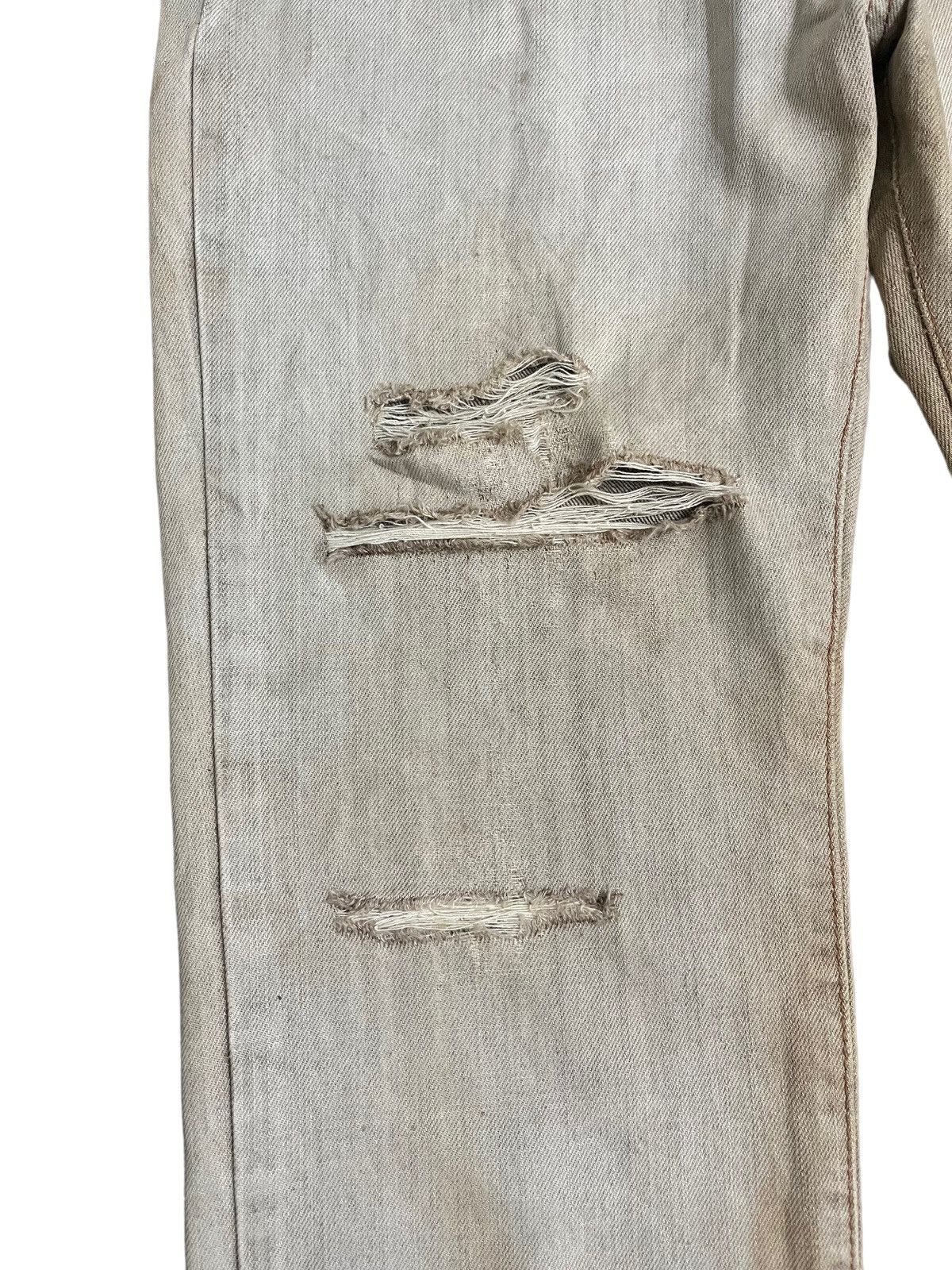 Edwin Vintage White Edwin Distressed Style jeans Size US 31 - 4 Thumbnail