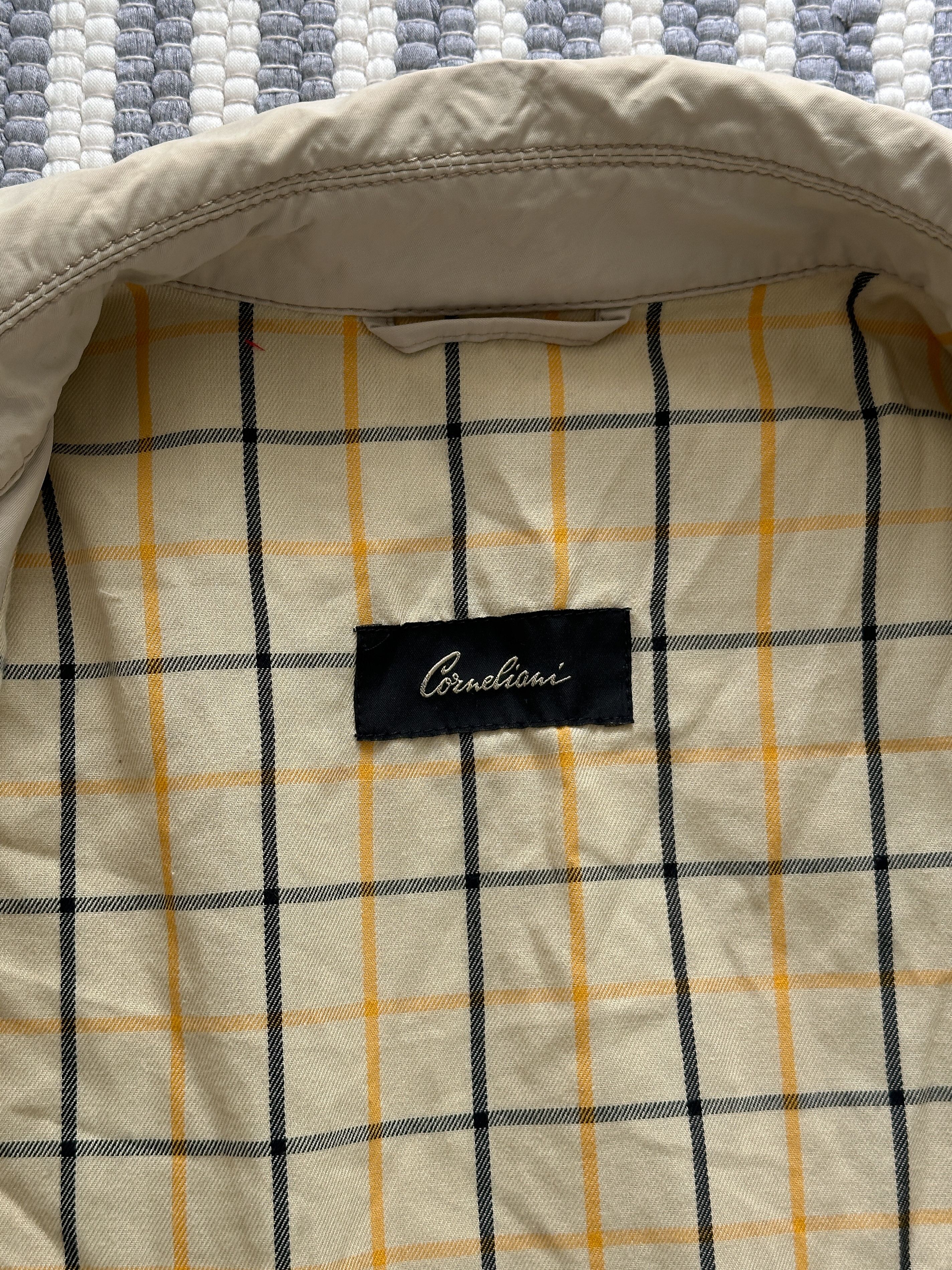 Corneliani Vintage Corneliani Beige Trench Coat Jacket Size US L / EU 52-54 / 3 - 7 Thumbnail