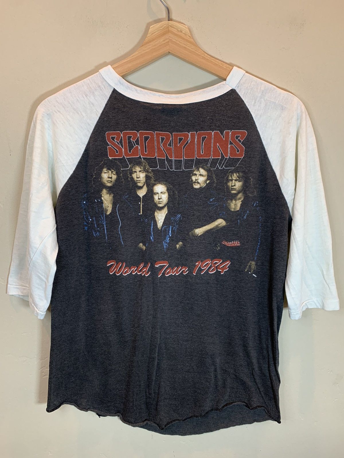 Band Tees × Vintage *RARE* Vintage 1984 Scorpions World Tour Single Stitch Shirt Size US M / EU 48-50 / 2 - 2 Thumbnail