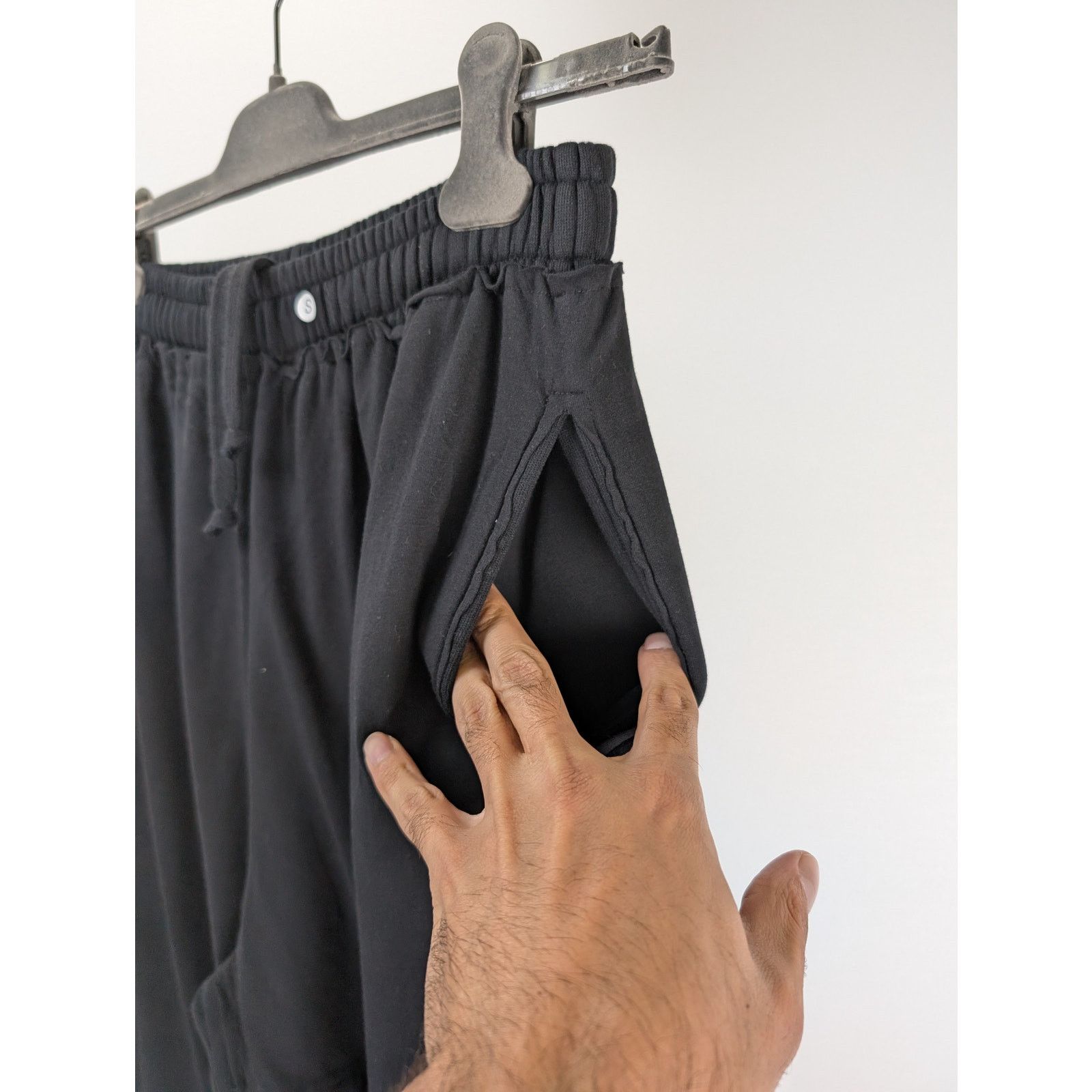 Vetements o1rshd1 Sweatpants / Joggers in Noir Size US 30 / EU 46 - 4 Thumbnail