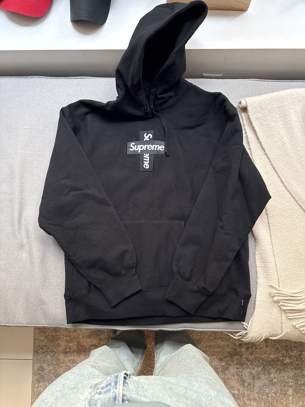 Supreme 2020 - Cross Box Logo Hoodie - Black - Large Size US L / EU 52-54 / 3 - 1 Thumbnail