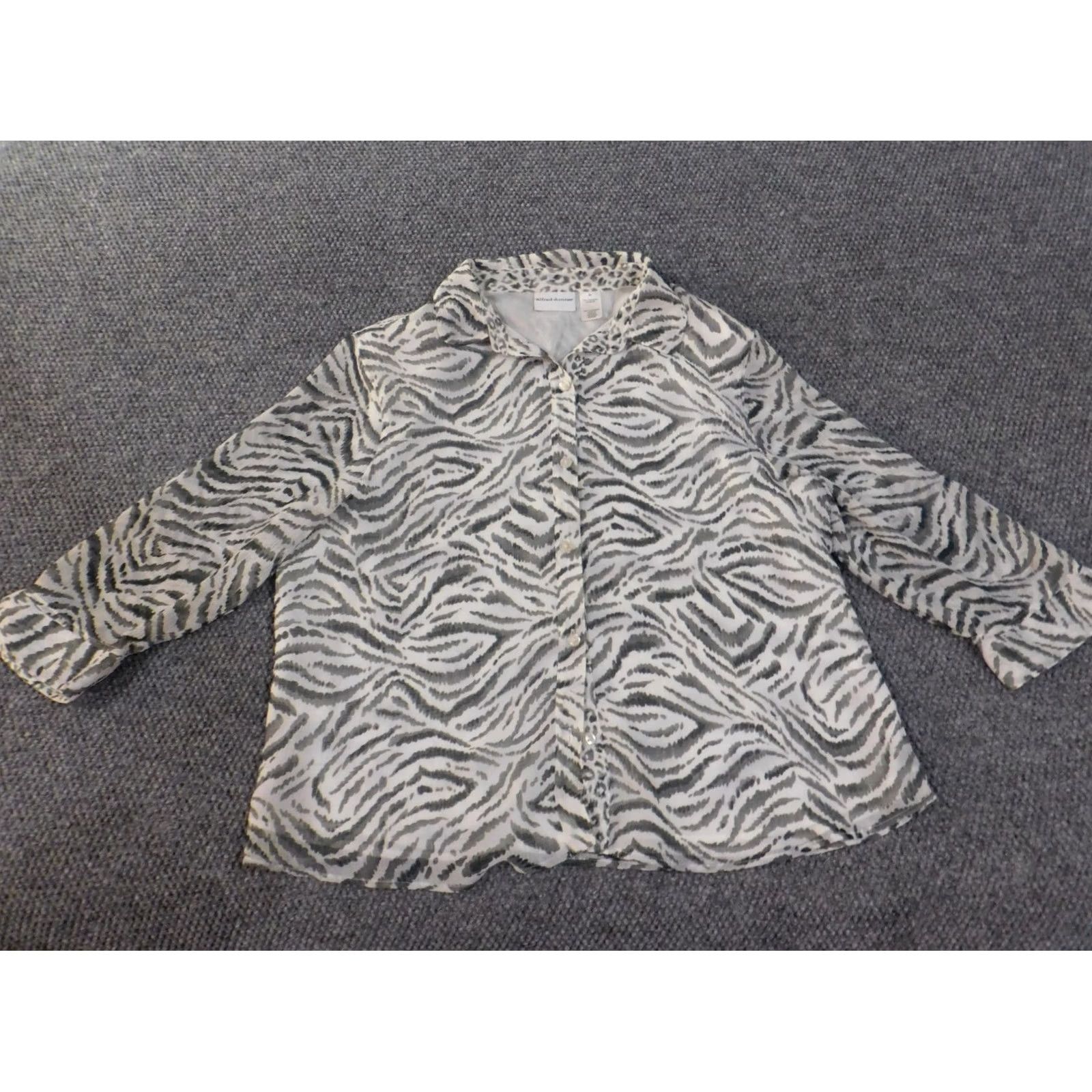 Vintage Alfred Dunner Button-Up Shirt Women 20 Plus Gray Geometric Lined Polyester Casual Long Sleeve Size 3XL / US 20-22 - 2 Thumbnail