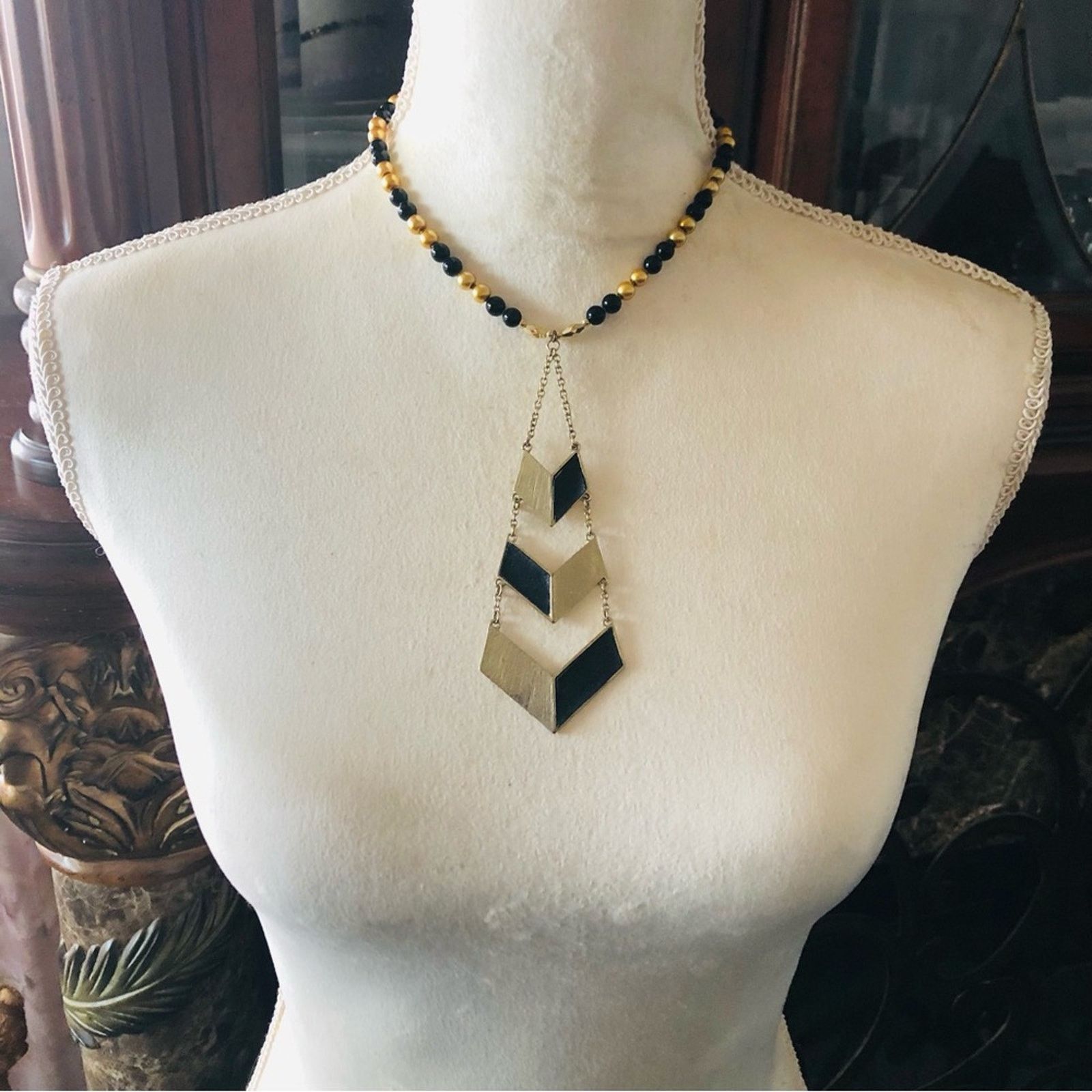 Handmade Handcrafted repurpose black and gold tie Pearl necklace Size ONE SIZE - 5 Thumbnail
