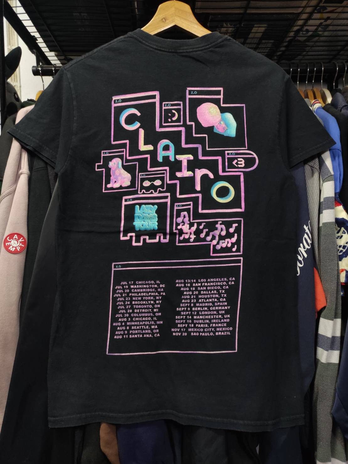 Band Tees Clairo Lazy Days Tour T-Shirt Size US S / EU 44-46 / 1 - 8 Thumbnail