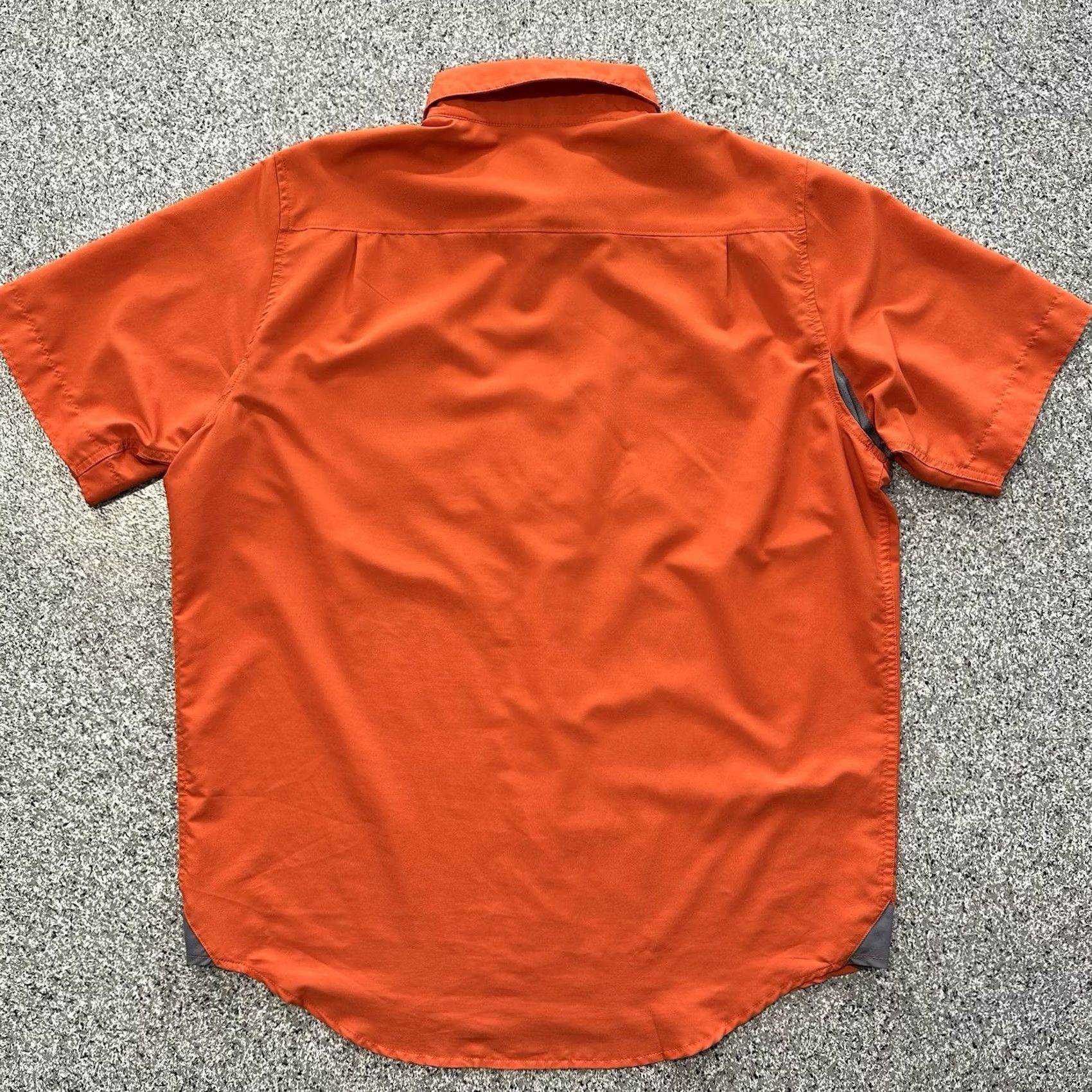 Under Armour Under Armour Shirt Mens M Orange SS Loose Fit Chesapeake Outdoor Fishing Work Size US M / EU 48-50 / 2 - 6 Thumbnail