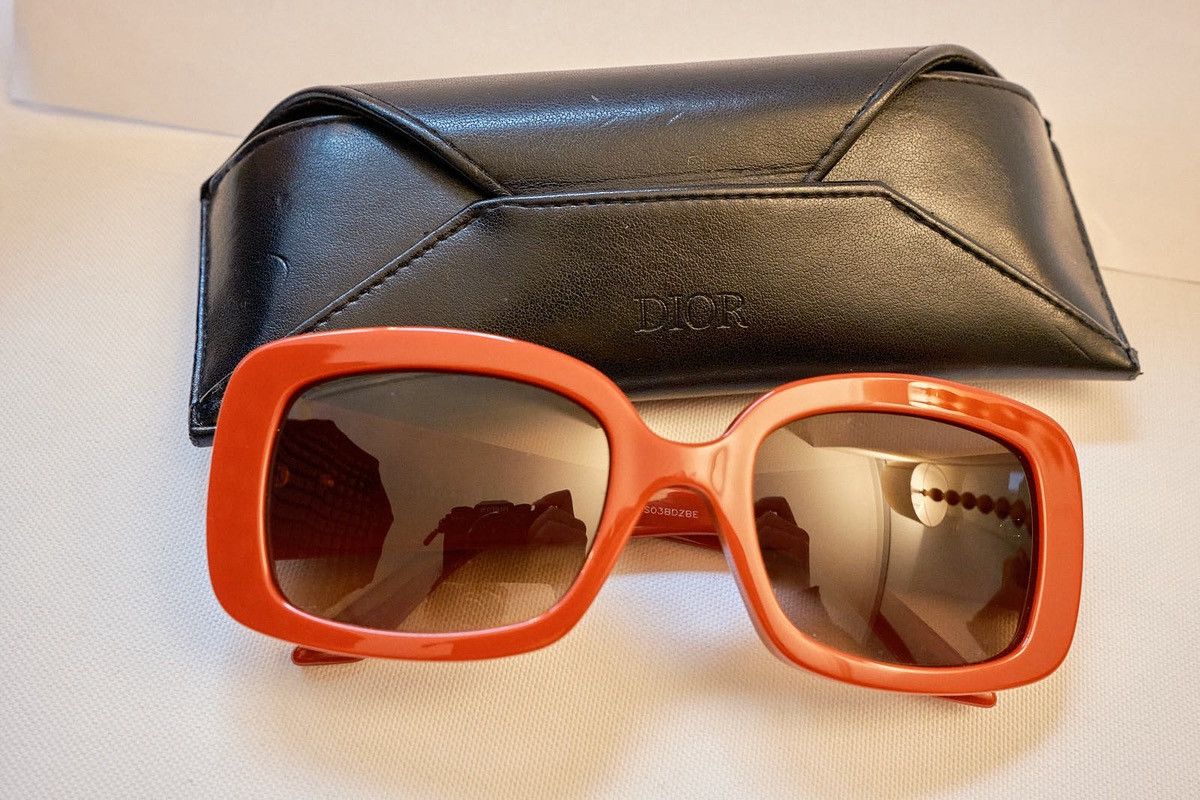Dior Christian Dior LadyLady 2 EIFD8 Sunglasses Red Frame Size ONE SIZE - 1 Thumbnail
