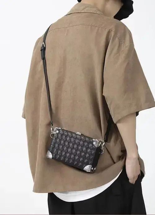 Japanese Brand Bag Faux leather woven box bag shoulder bag Size ONE SIZE - 2 Thumbnail