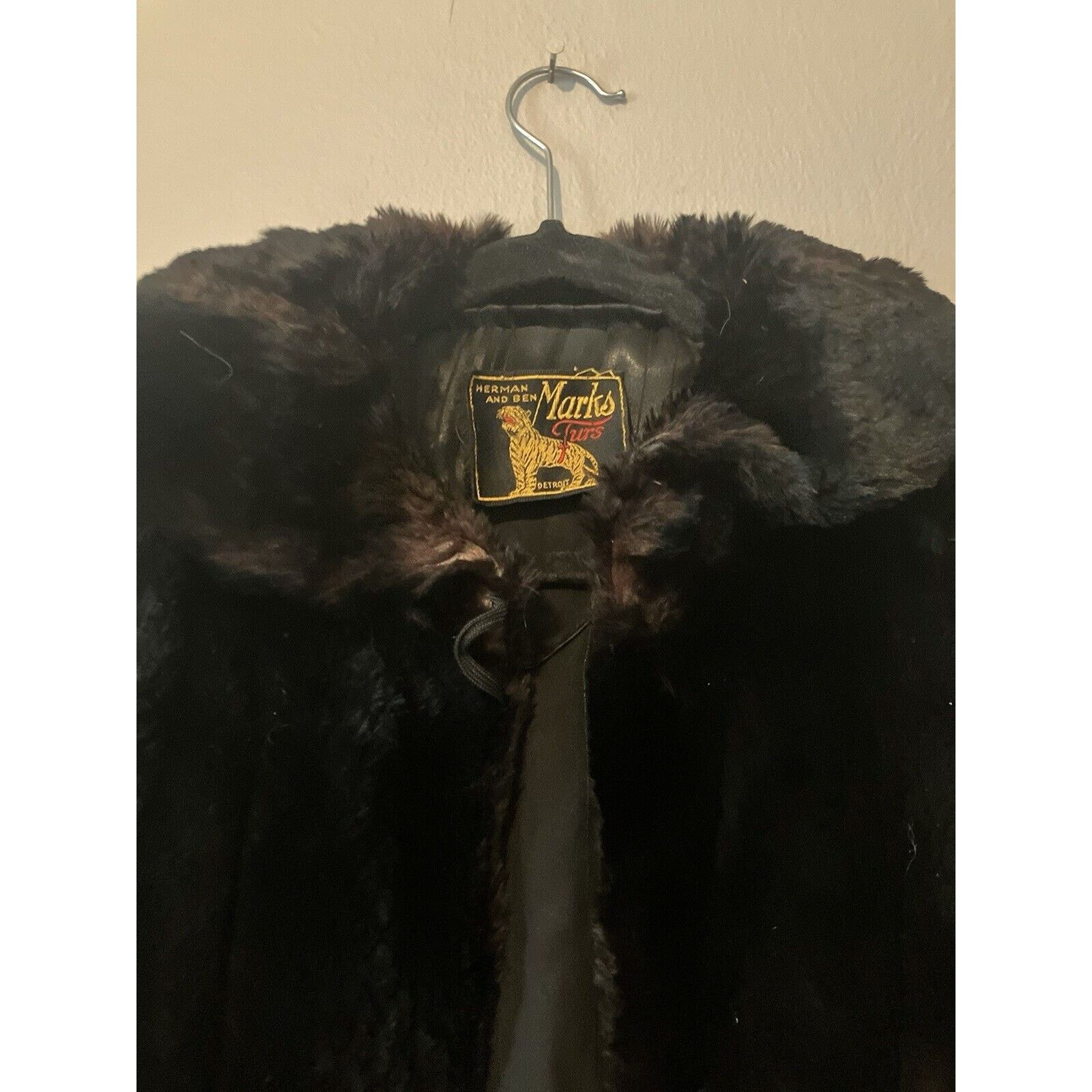 Other VINTAGE Marks Furs Herman and Ben womens fur coat very heavy Size M / US 6-8 / IT 42-44 - 12 Thumbnail