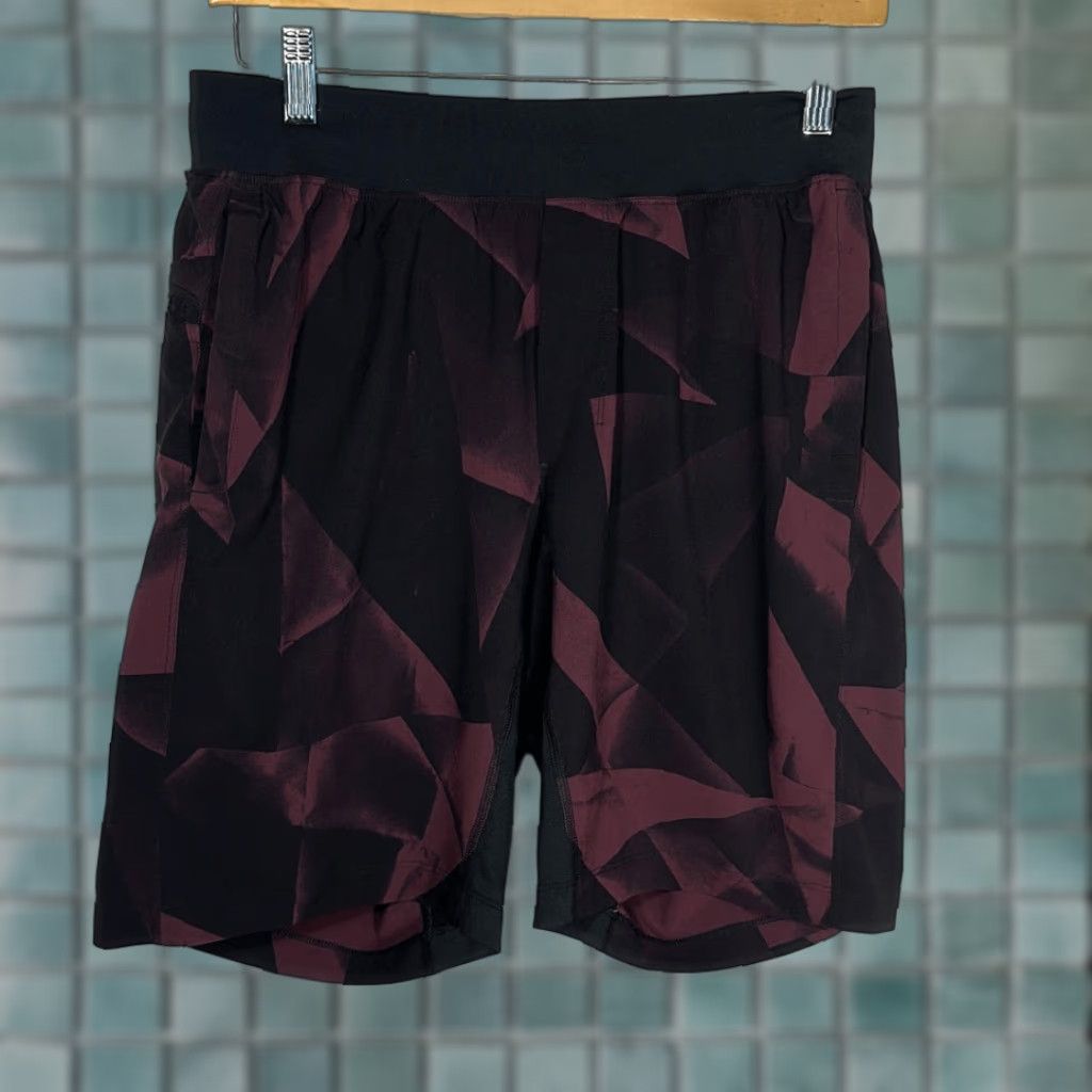 Lululemon Lululemon THE Linerless Shorts Medium Black Gym Shorts Pockets drawstring Mens M Black Athletic Size US 31 - 1 Thumbnail