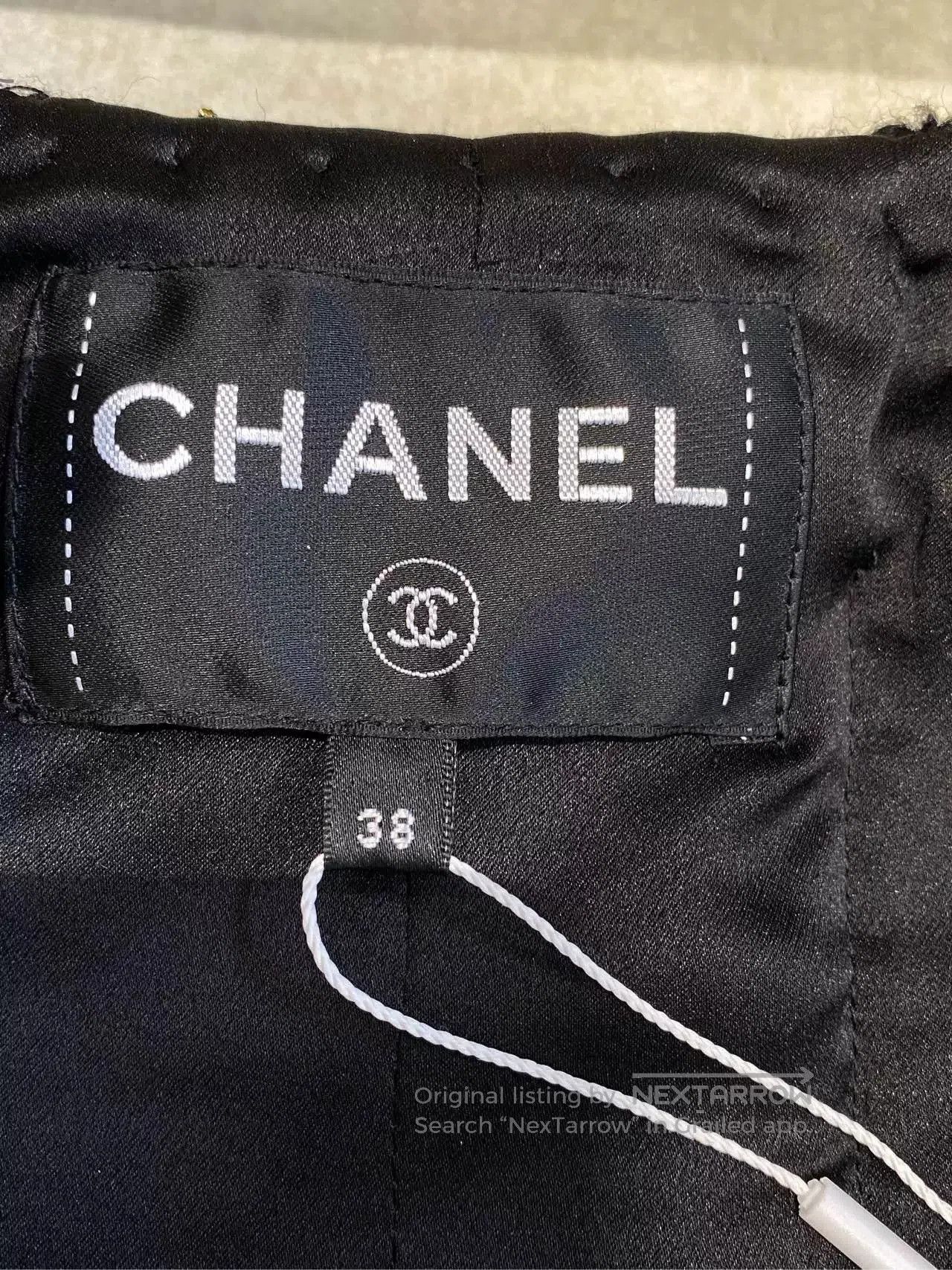 Chanel Chanel 2019 Egypt Series Black Gold Coat. Size US XL / EU 56 / 4 - 4 Thumbnail