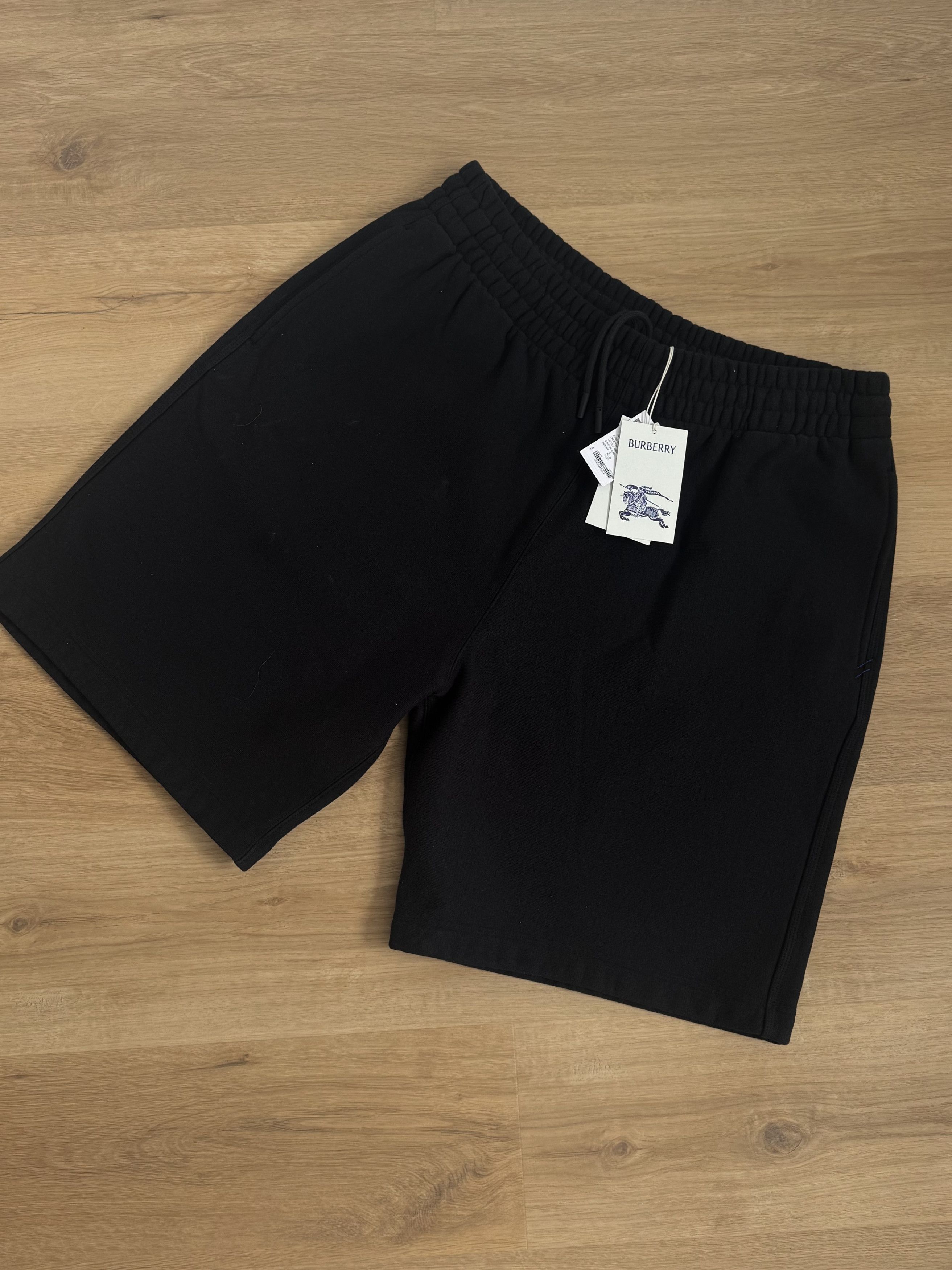 Burberry BURBERRY SHORTS | SIZE XL Size US 36 / EU 52 - 2 Thumbnail