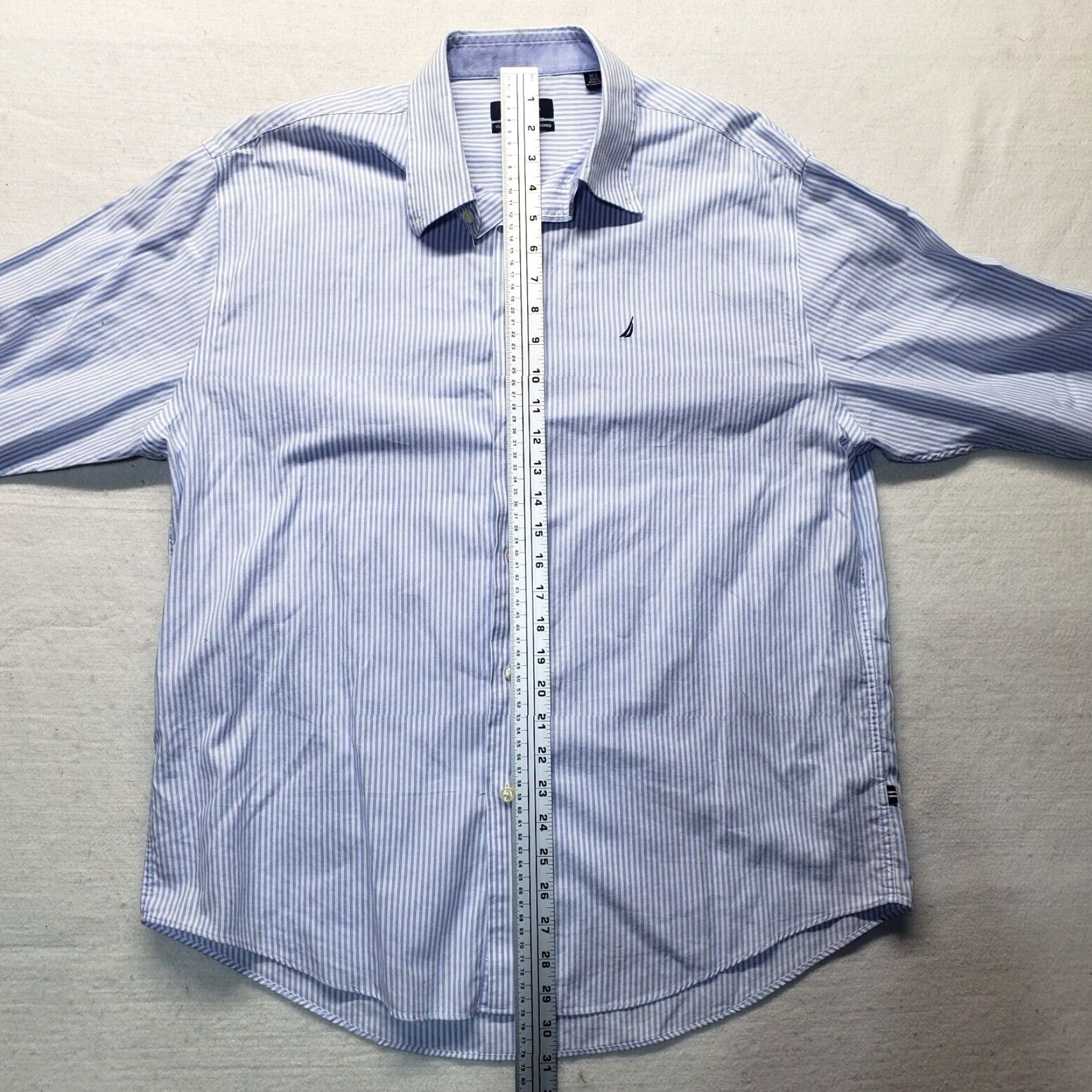 Nautica Nautica Solid Blue Long Sleeve Button-Up Shirt Men's 16.5 Regular Size US L / EU 52-54 / 3 - 6 Thumbnail