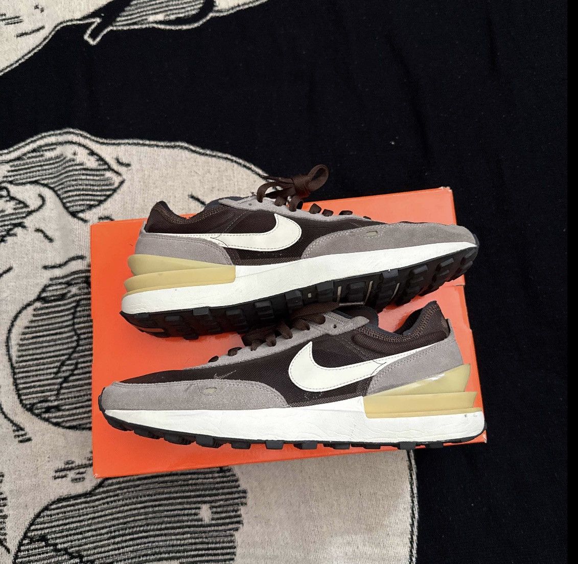 Nike Nike Waffle One “Light Chocolate” Size US 10 / EU 43 - 3 Thumbnail