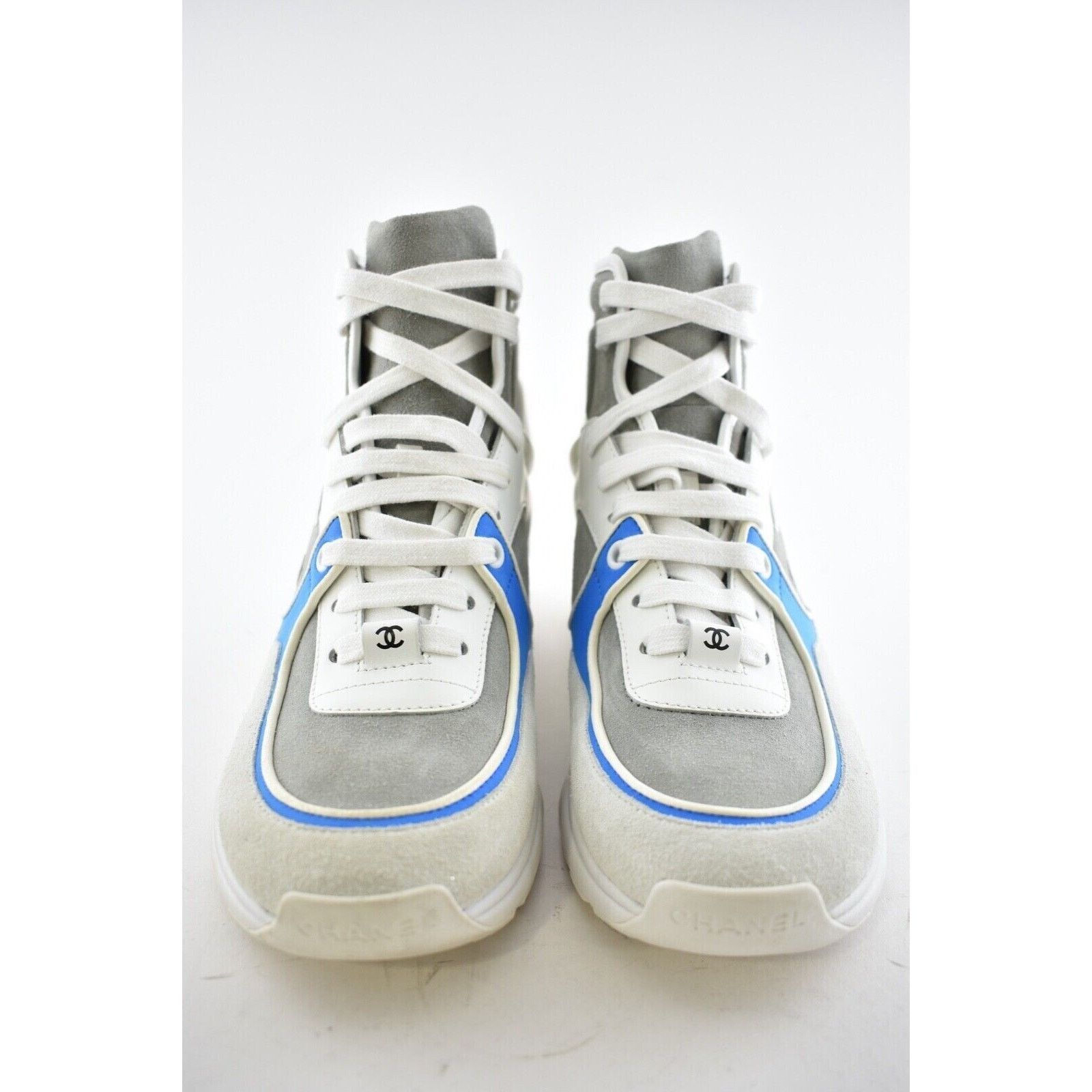 Chanel 18P CC Logo Lace Up Tie Flat Trainer High Top Sneaker 38 Size US 8 / IT 38 - 13 Thumbnail