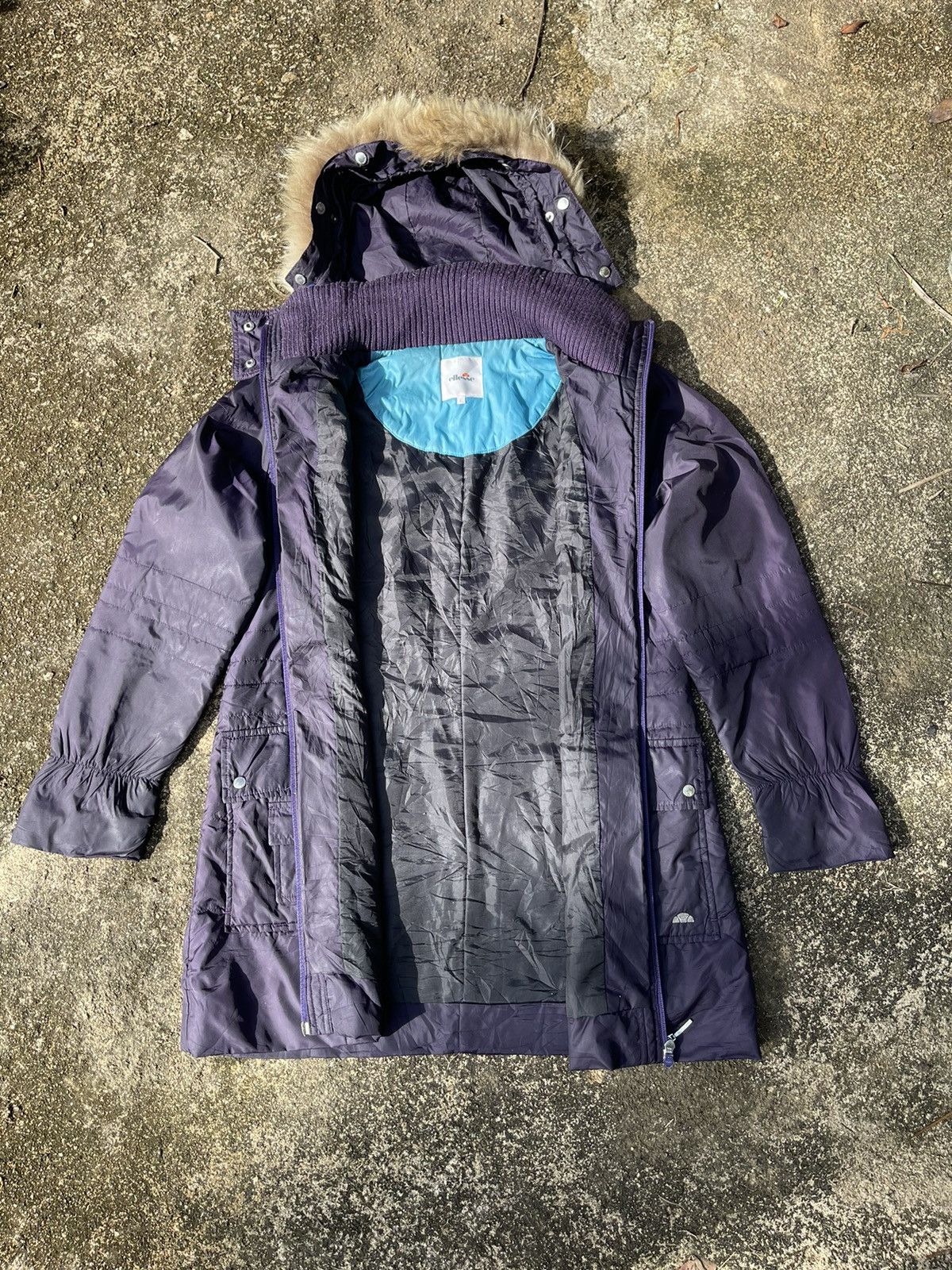 Ellesse Ellesse Vintage Puffer Parka Coat with Fur Hood (M) Size US M / EU 48-50 / 2 - 15 Thumbnail