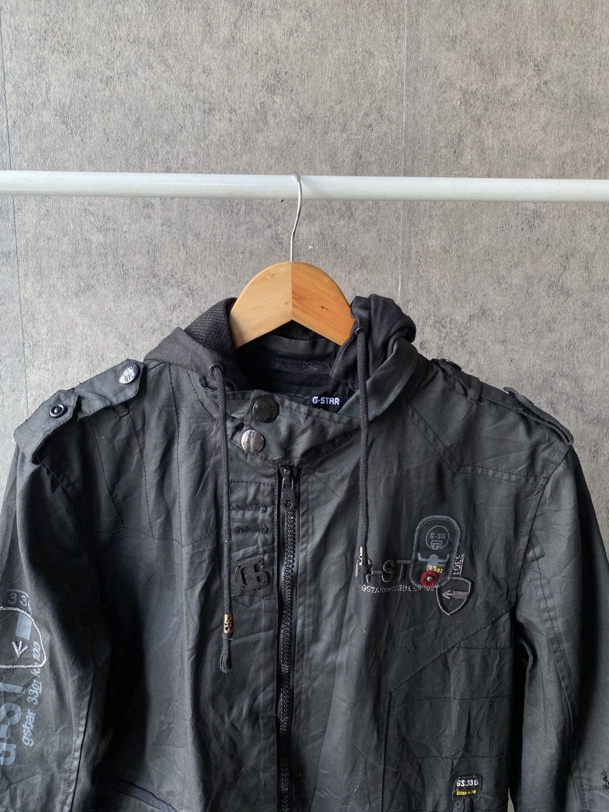 Japanese Brand G Star 3301 Waxed Hoodie Jacket Size US L / EU 52-54 / 3 - 3 Thumbnail