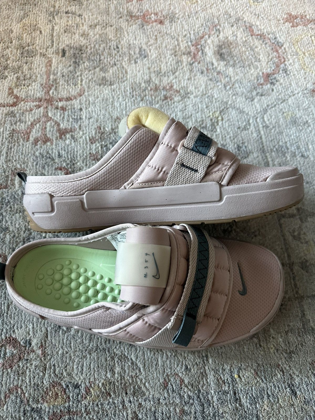 Nike Nike Offline slip on mule size 10 Size US 10 / EU 43 - 1 Thumbnail