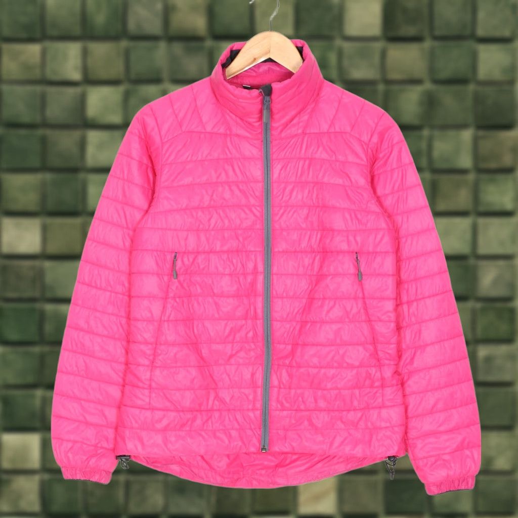 Vintage NORRONA Falketind Primaloft60 Jacket Women Size S Pink - Quilted, All Seasons, Regular Fit, Zip, Mid-Length Jacket Size S / US 4 / IT 40 - 1 Thumbnail