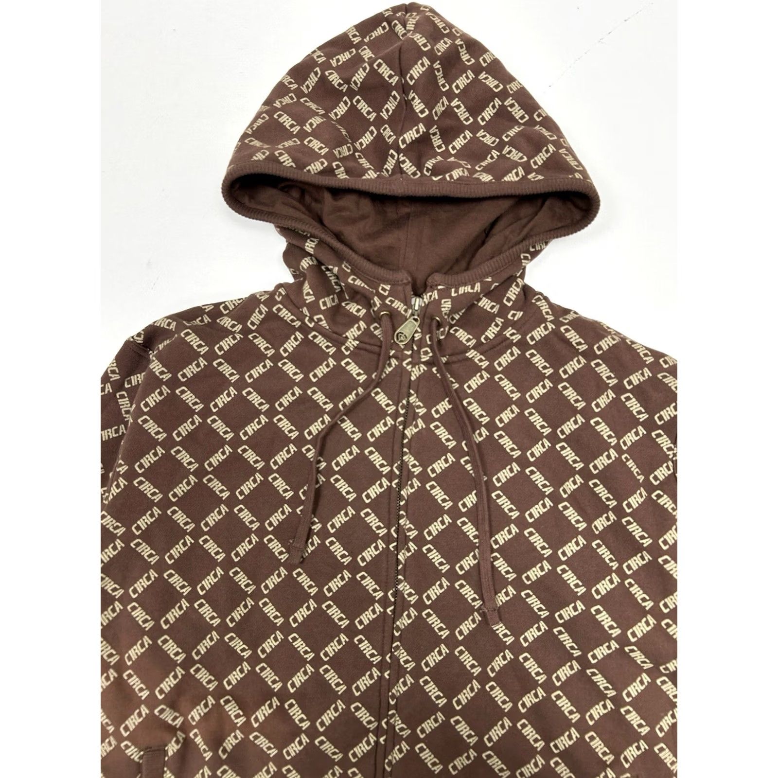 Vintage VINTAGE CIRCA Sweatshirt Muska All Over Print M Brown Full Zip Graphic Print Skate Corporate Repeat Hoodie Mens Size US M / EU 48-50 / 2 - 3 Thumbnail