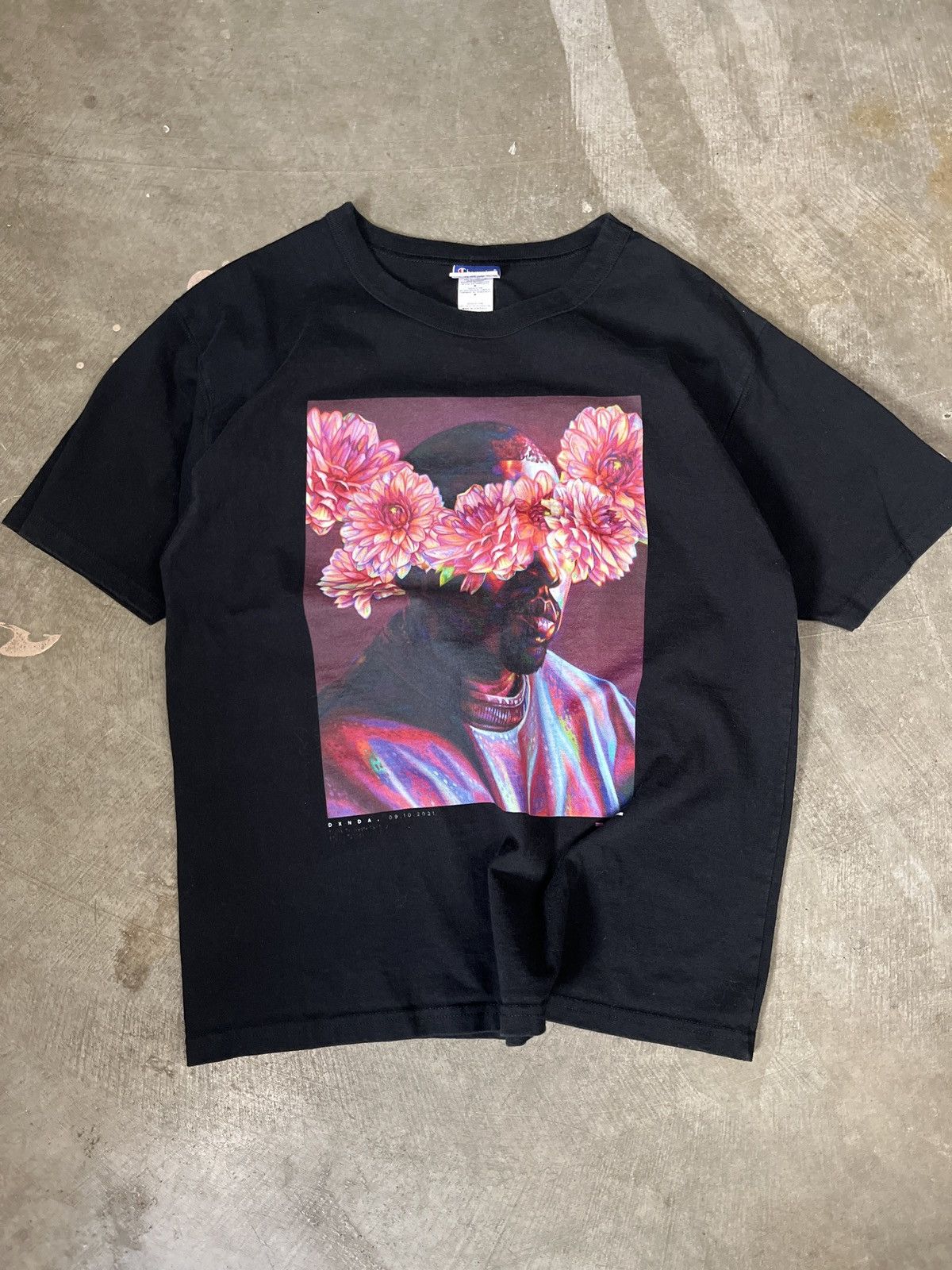 Champion × Kanye West Kanye West x Champion DXNDA Flower Graphic Tee Size US M / EU 48-50 / 2 - 1 Thumbnail