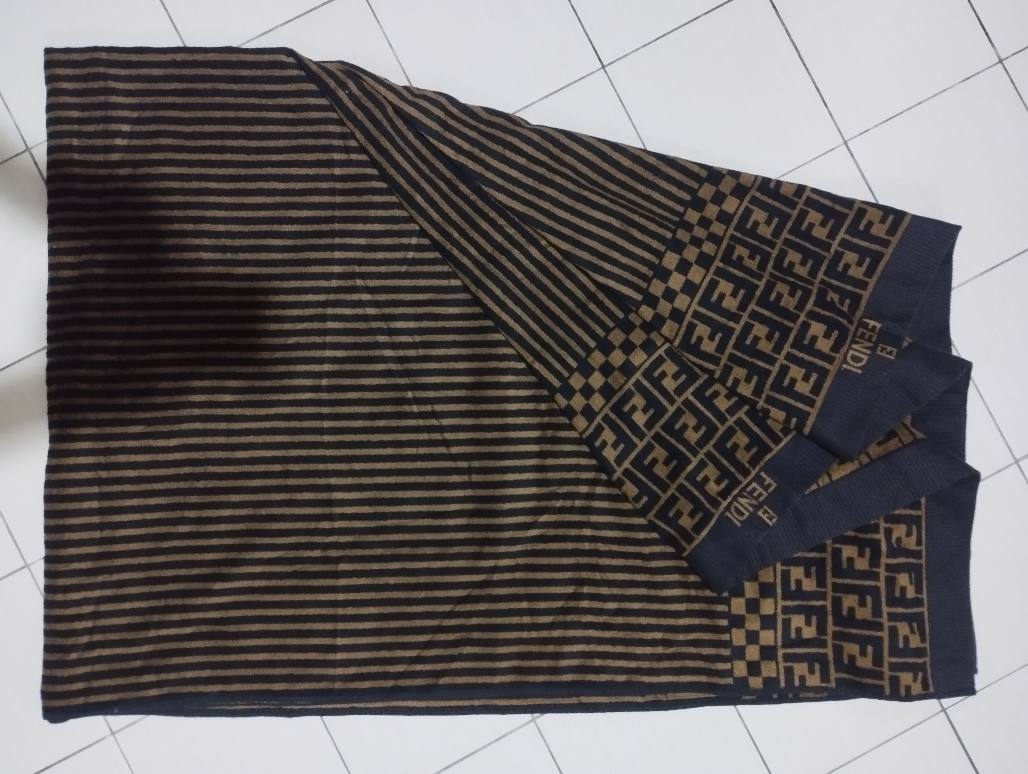 Fendi blanket teleria monogram