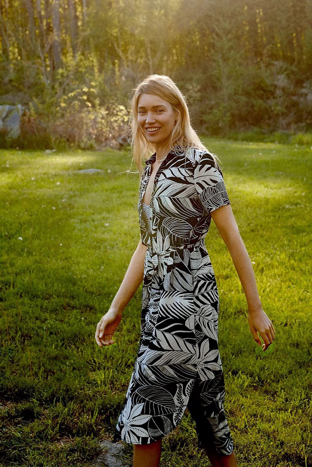 Farm Rio FARM Rio Adonidia Shirtdress Midi Large Black White Size L / US 10 / IT 46 - 1 Thumbnail