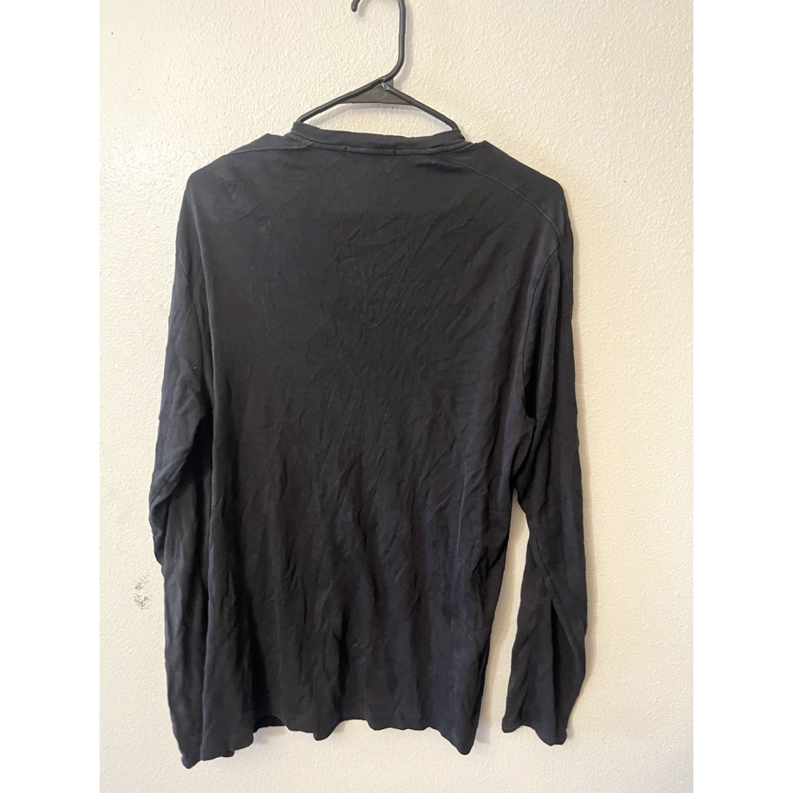 Vintage VINTAGE Calvin Klein Shirt Knit Long Sleeve Henley XL Mens Black Button-Up Casual Urban Classic Logo Trim Size US XL / EU 56 / 4 - 2 Thumbnail