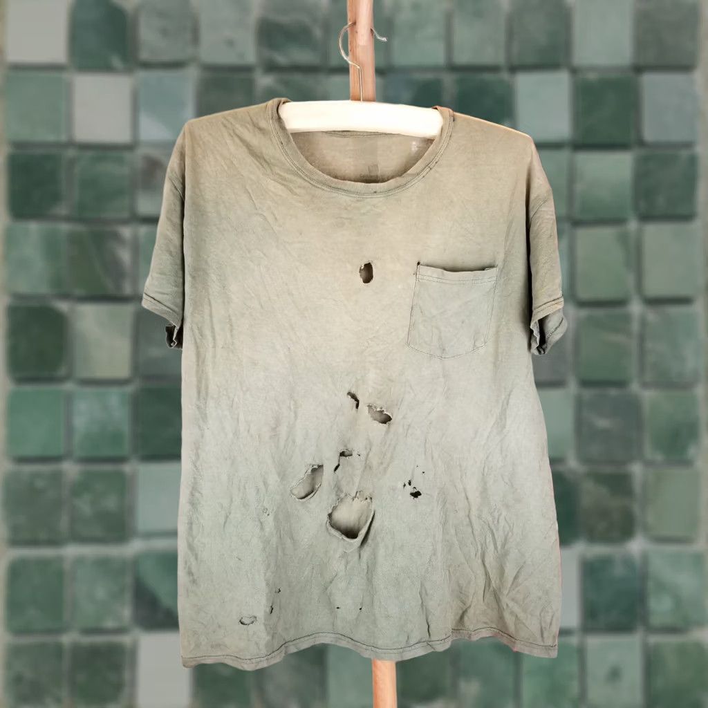 Hanes VINTAGE Hanes T-Shirt Green L Men Size US L / EU 52-54 / 3 - 1 Thumbnail