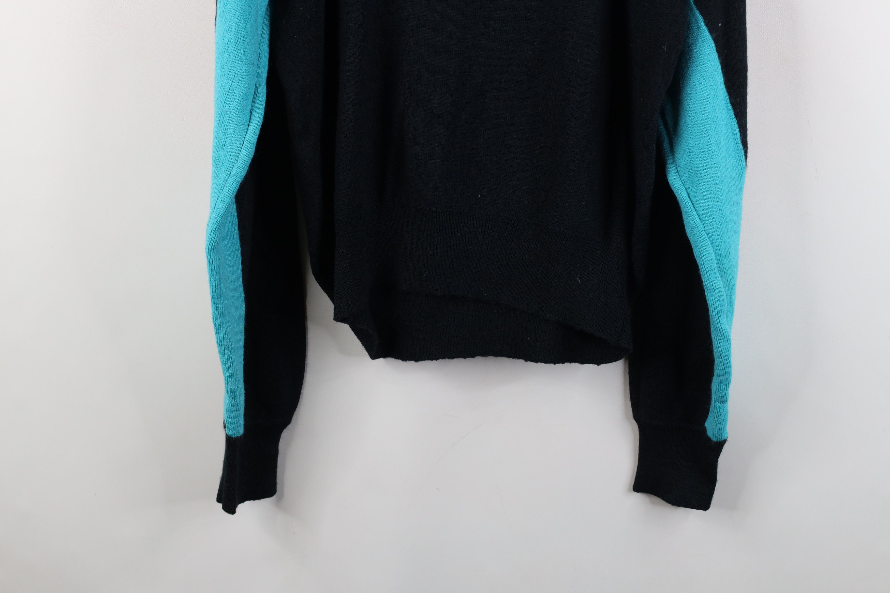 Vintage Vintage 90s Streetwear Wool Knit Southwestern Sweater Size L / US 10 / IT 46 - 12 Thumbnail