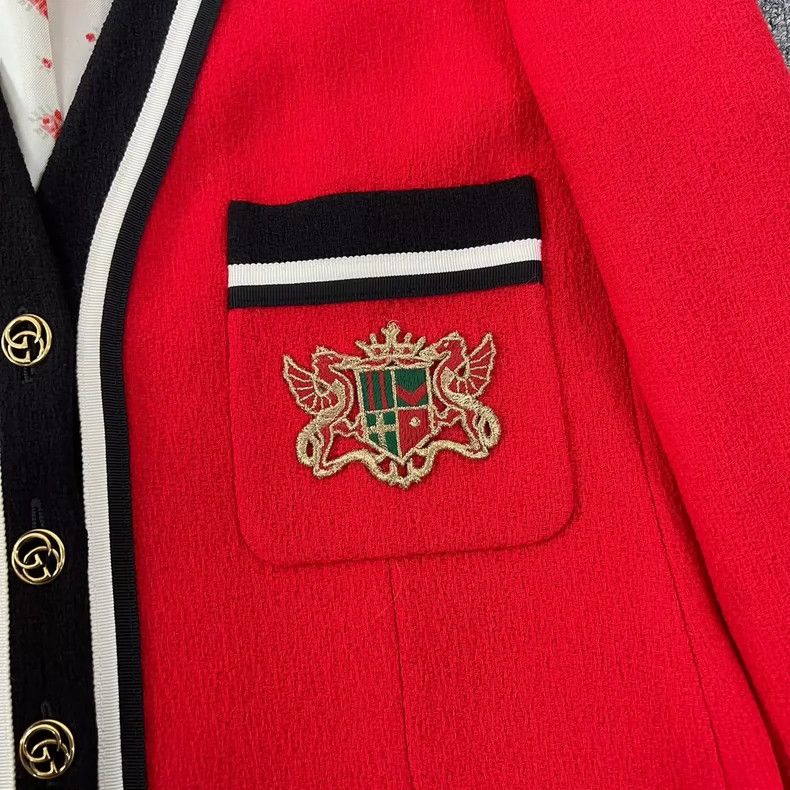 Gucci Gucci Red badge embroidered jacket 2502-Nextarrow Size US S / EU 44-46 / 1 - 5 Thumbnail