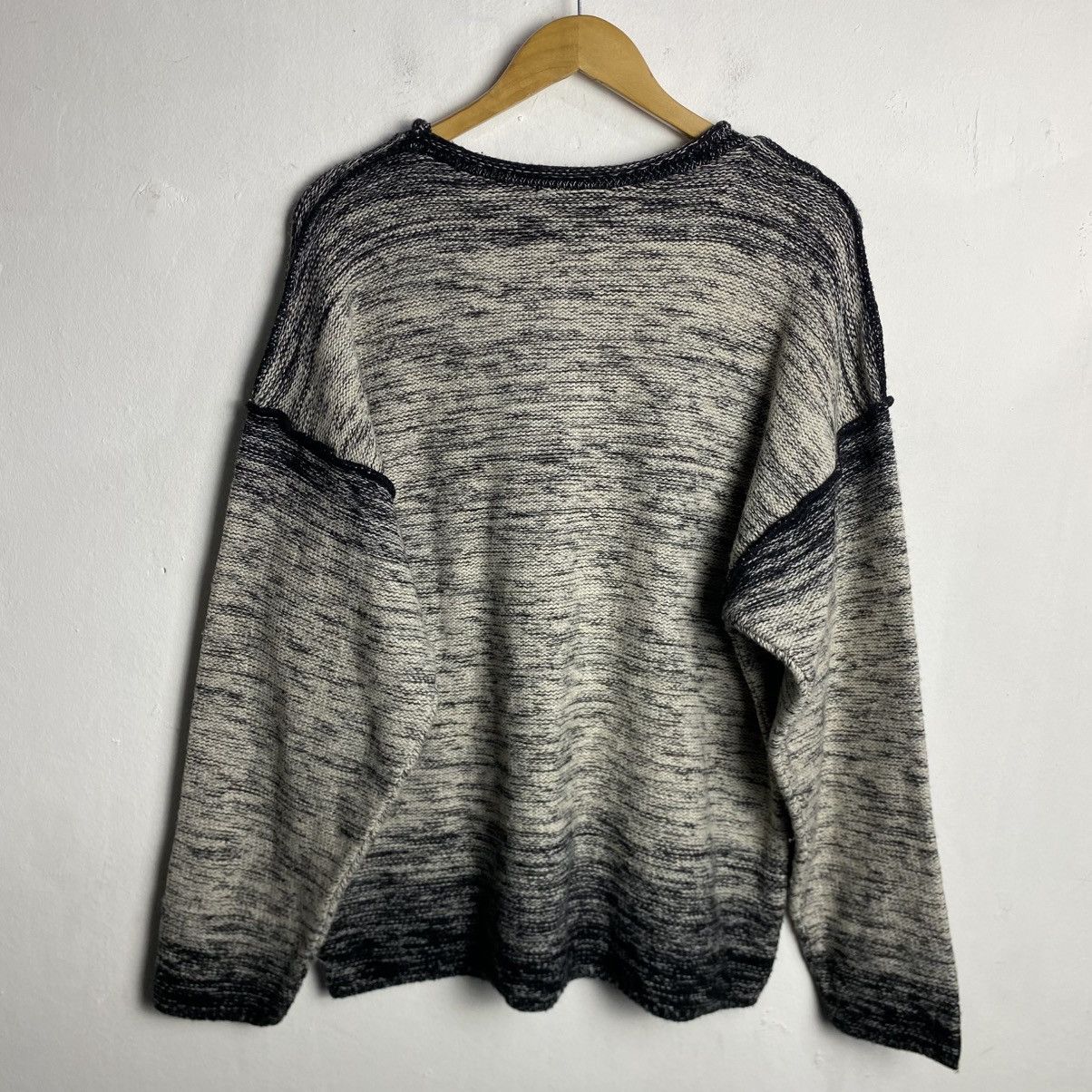 Valentino Valentino Knitwear Size US L / EU 52-54 / 3 - 5 Thumbnail