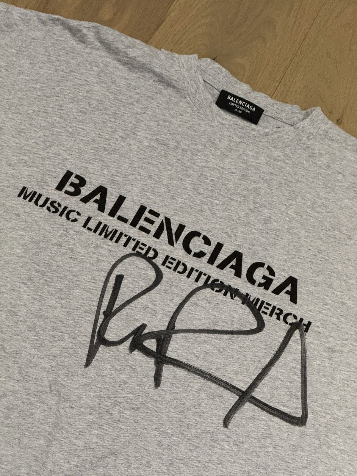 Balenciaga Balenciaga Rupaul Tee Size US L / EU 52-54 / 3 - 4 Thumbnail